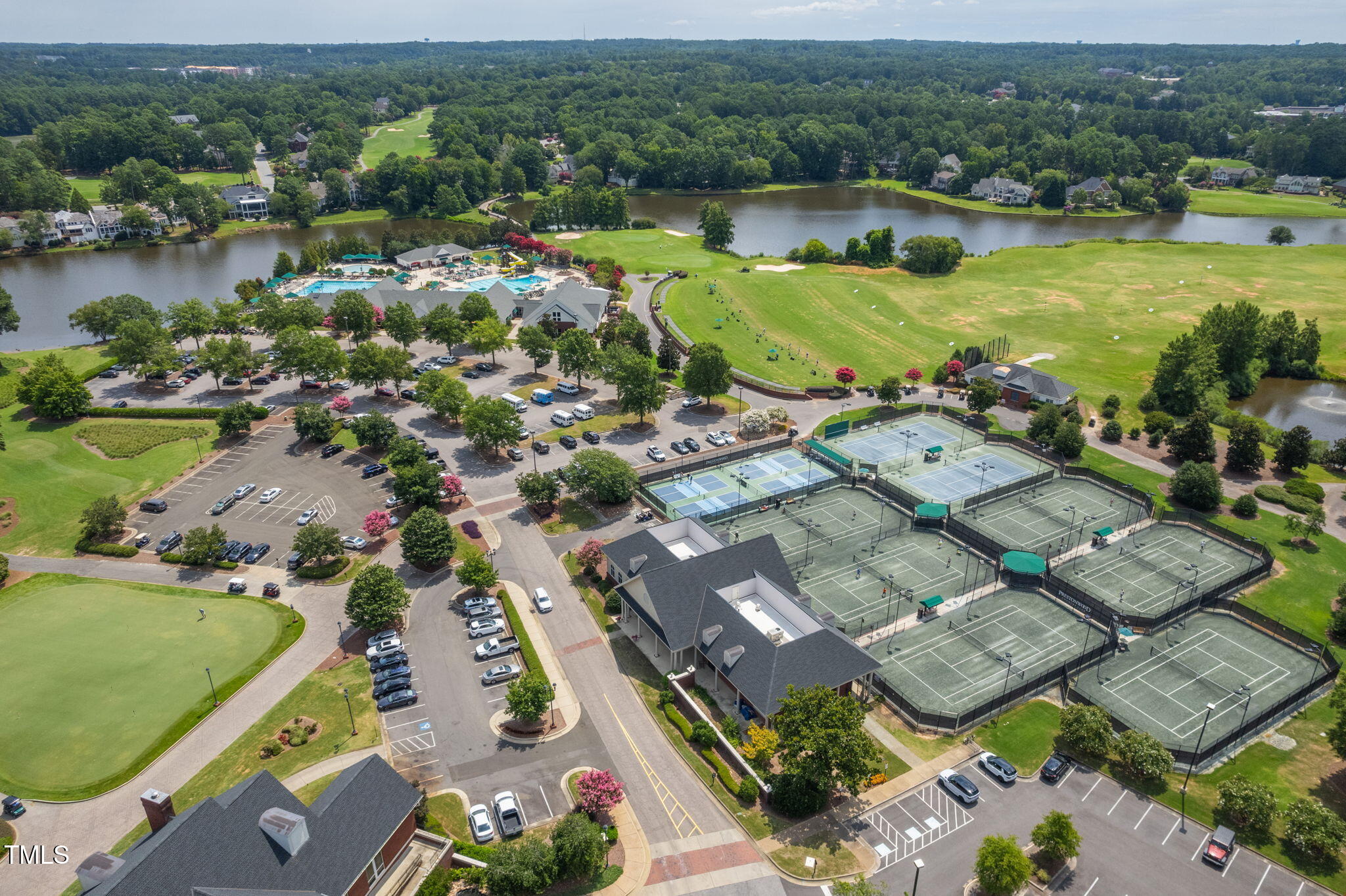 915 Crabtree Crossing Parkway