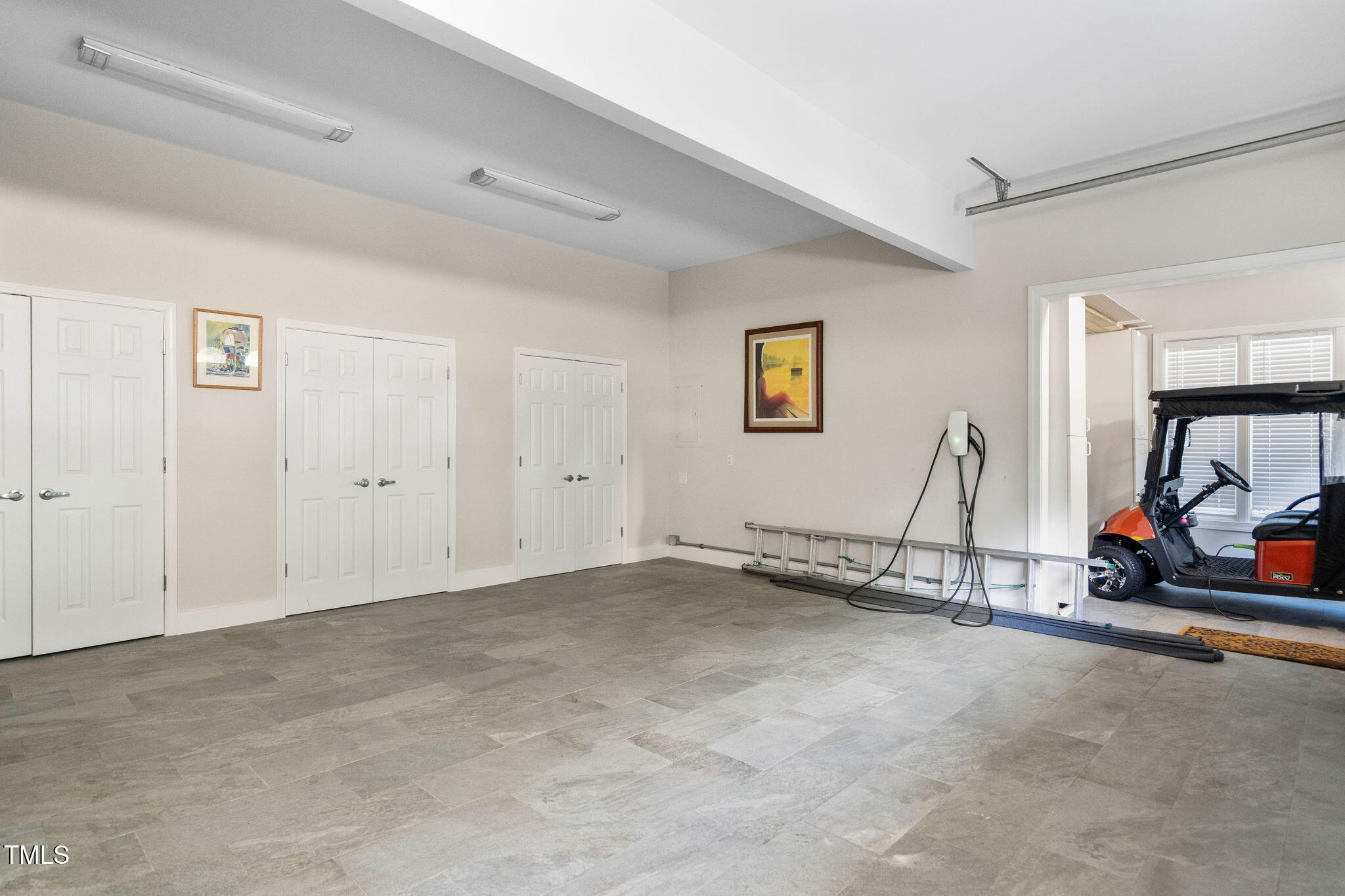 915 Crabtree Crossing Parkway