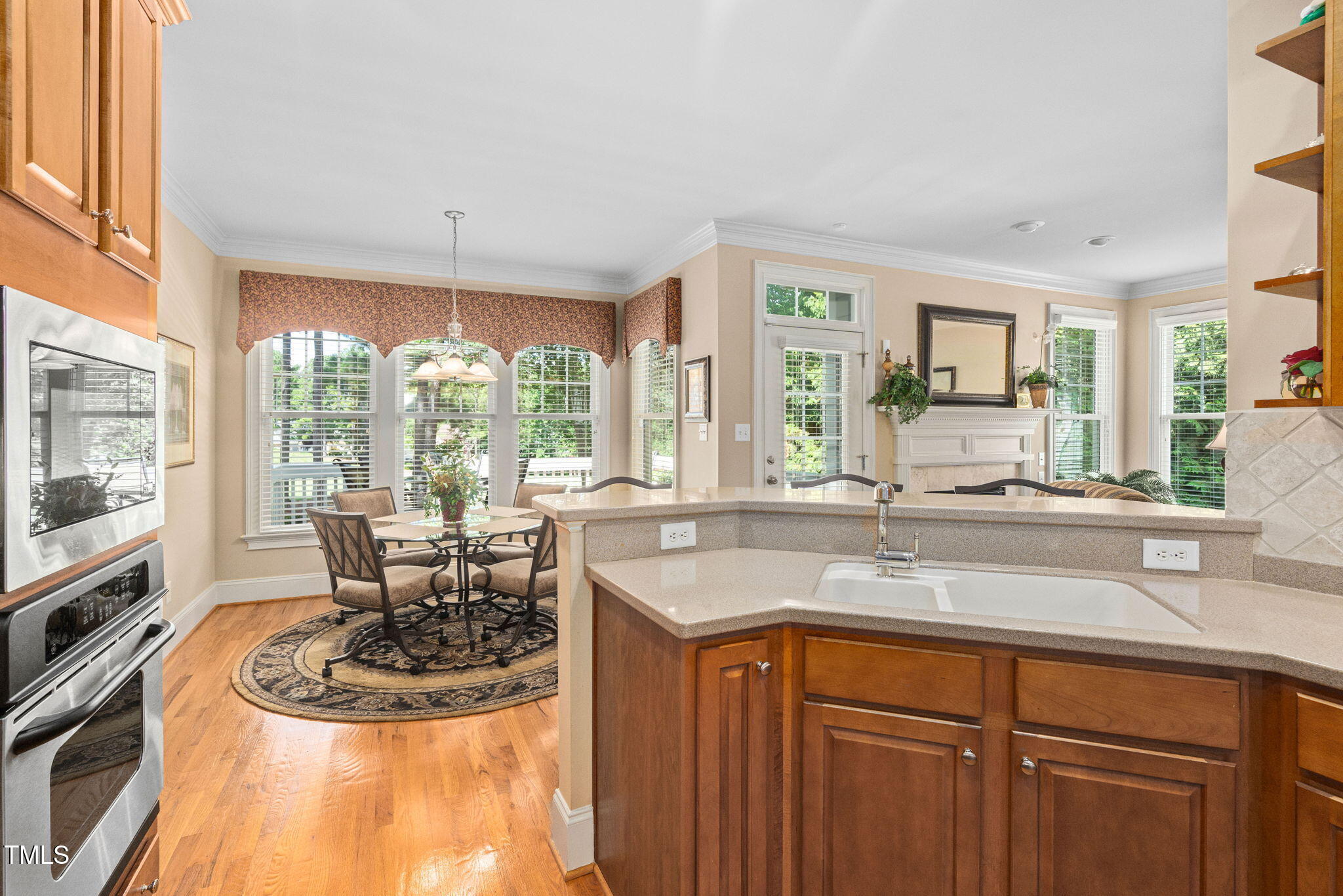 1104 Colonial Club Road