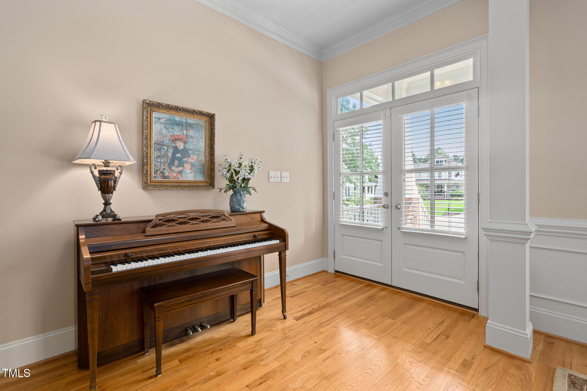 1104 Colonial Club Road