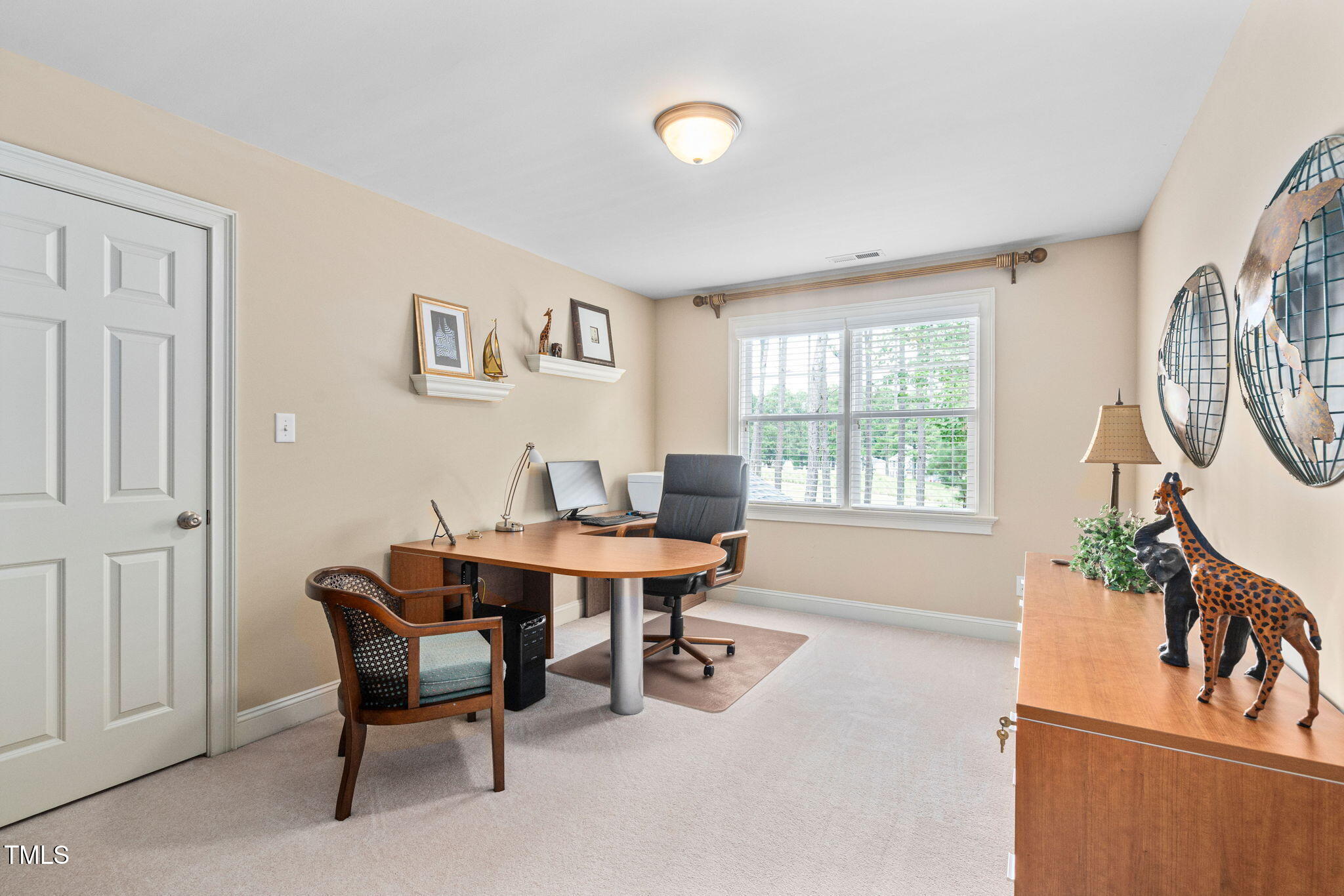 1104 Colonial Club Road