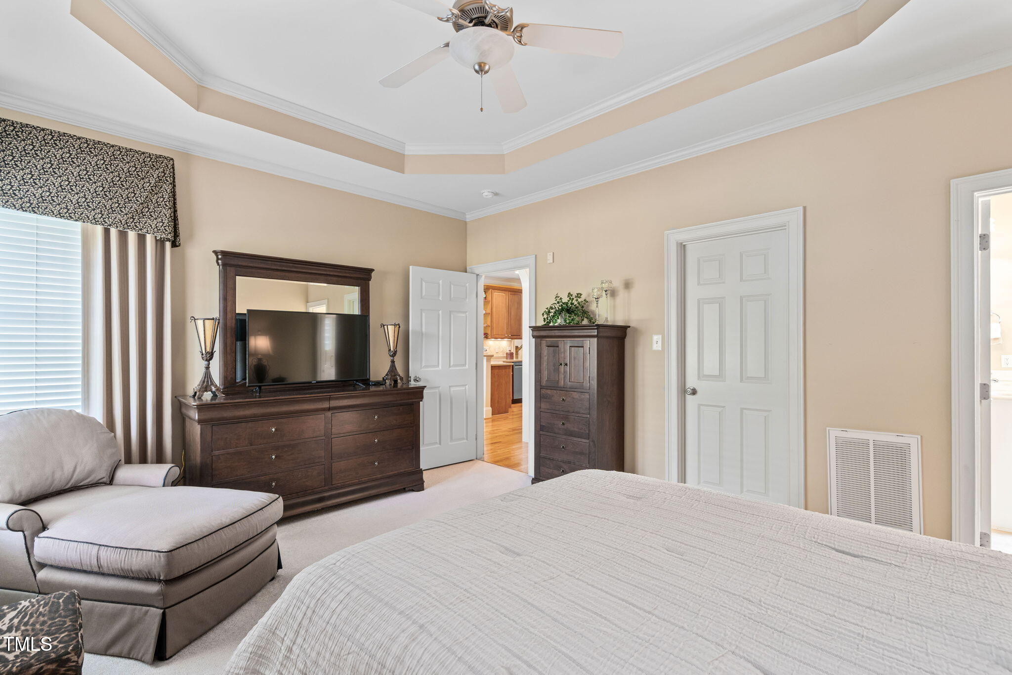 1104 Colonial Club Road