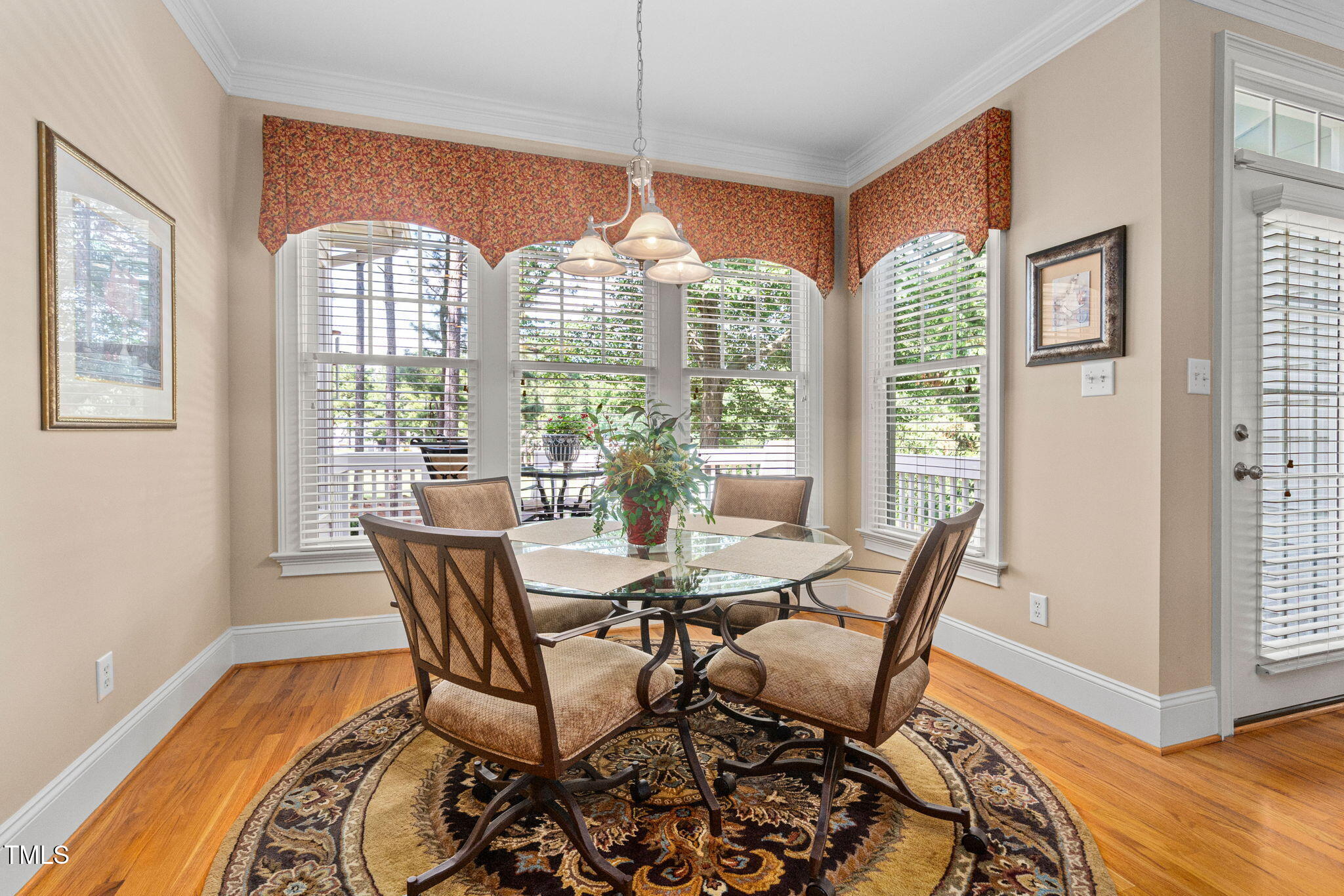 1104 Colonial Club Road