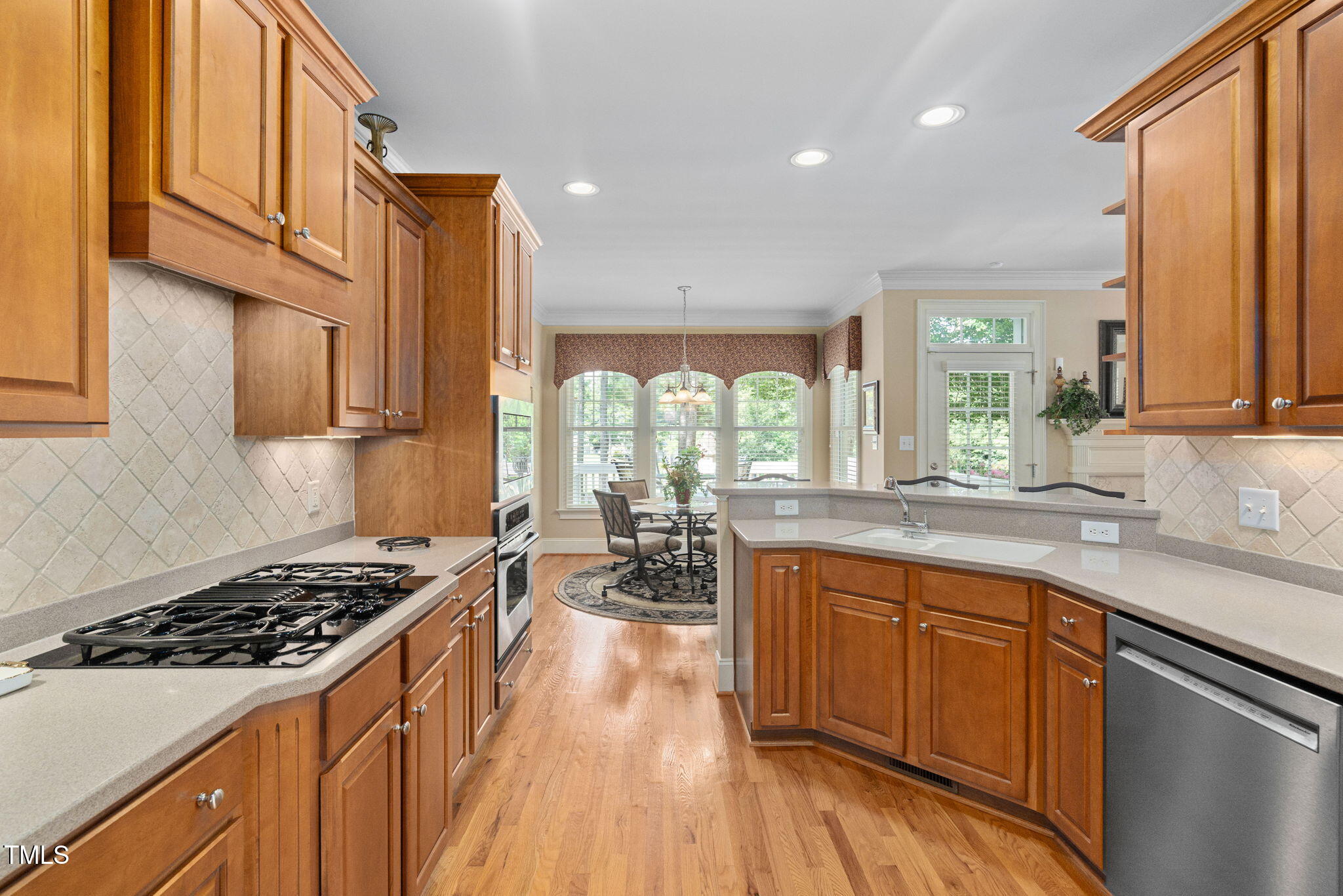 1104 Colonial Club Road