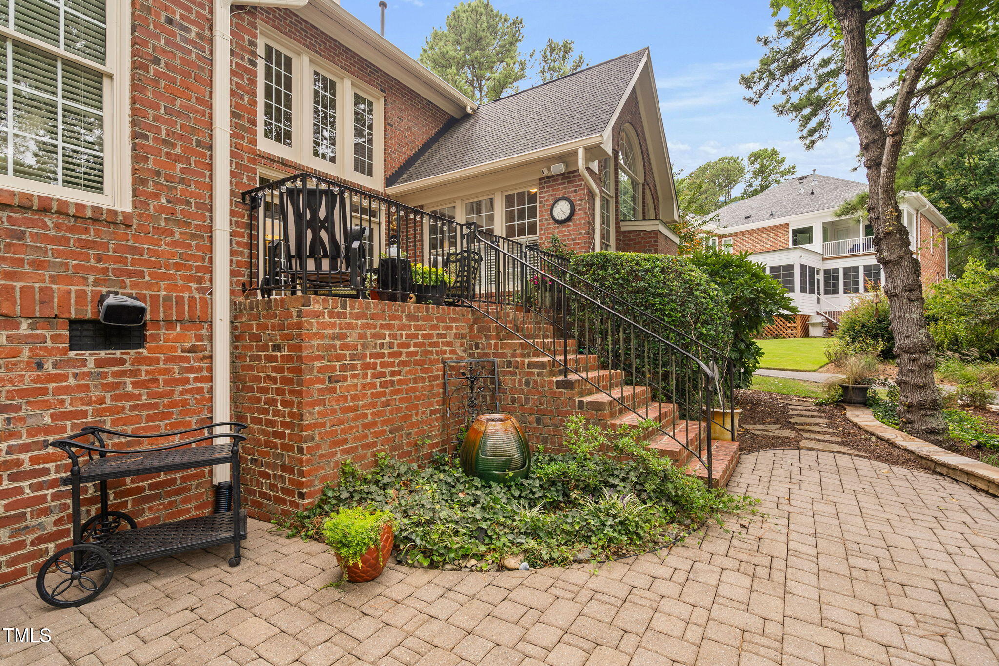 259 Hogans Valley Way
