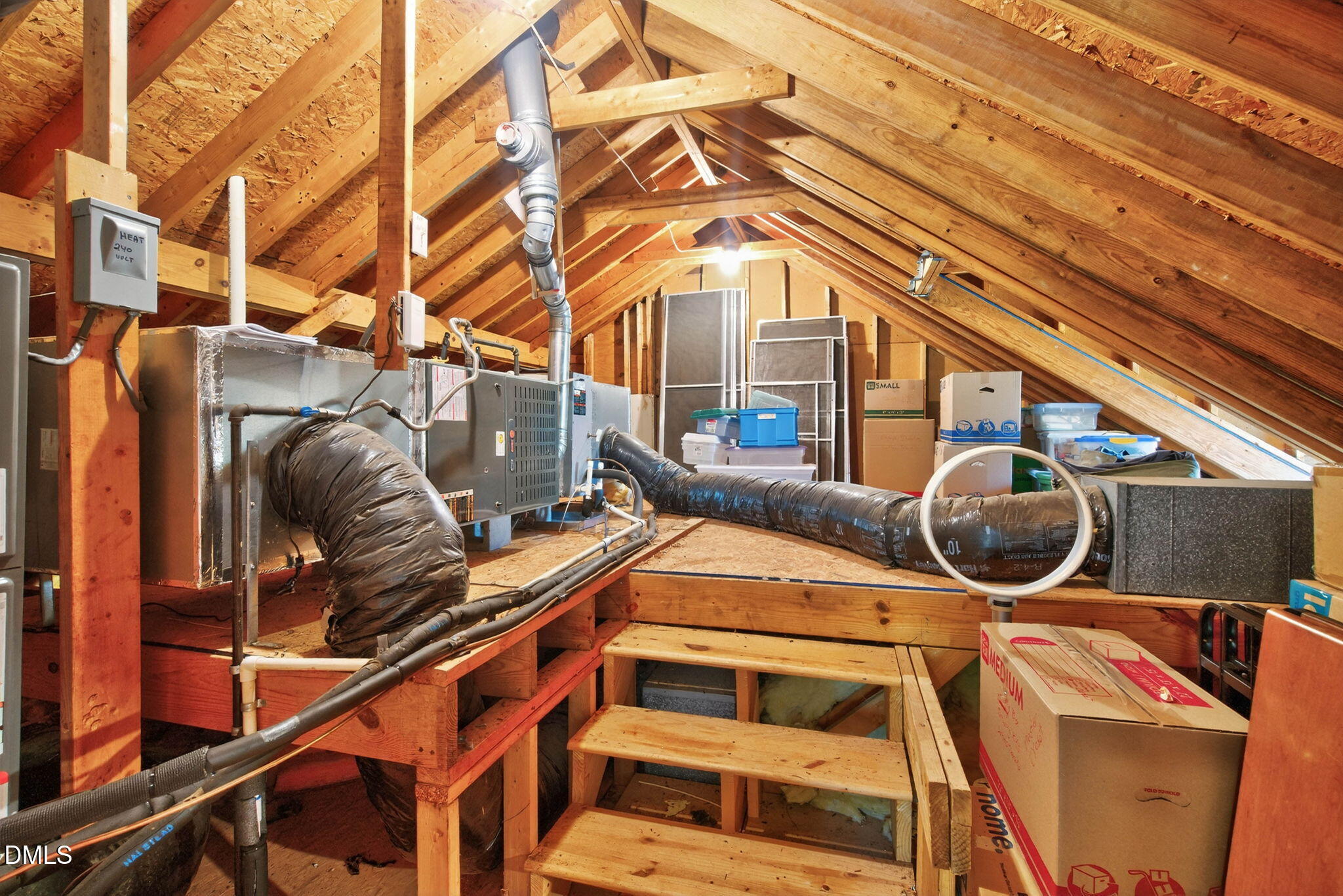 101 Turquoise Creek Drive