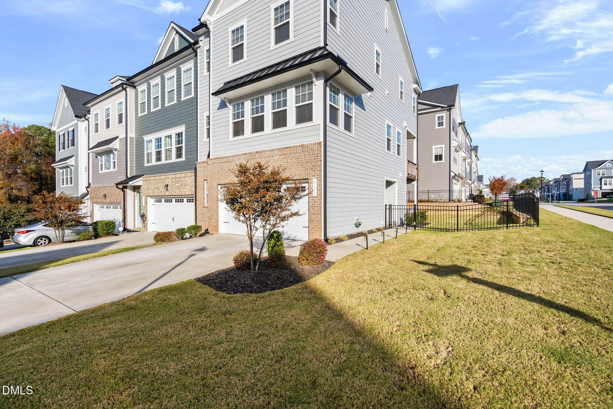 811 Amley Place