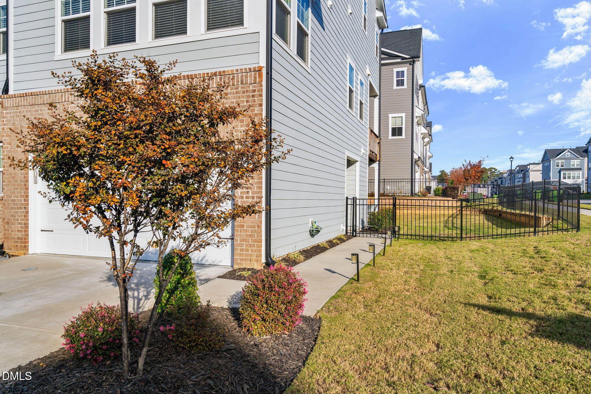 811 Amley Place