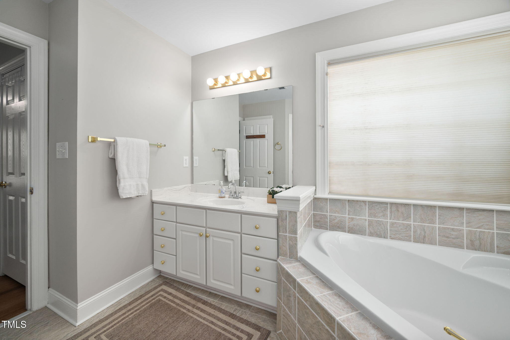 111 Gingergate Drive