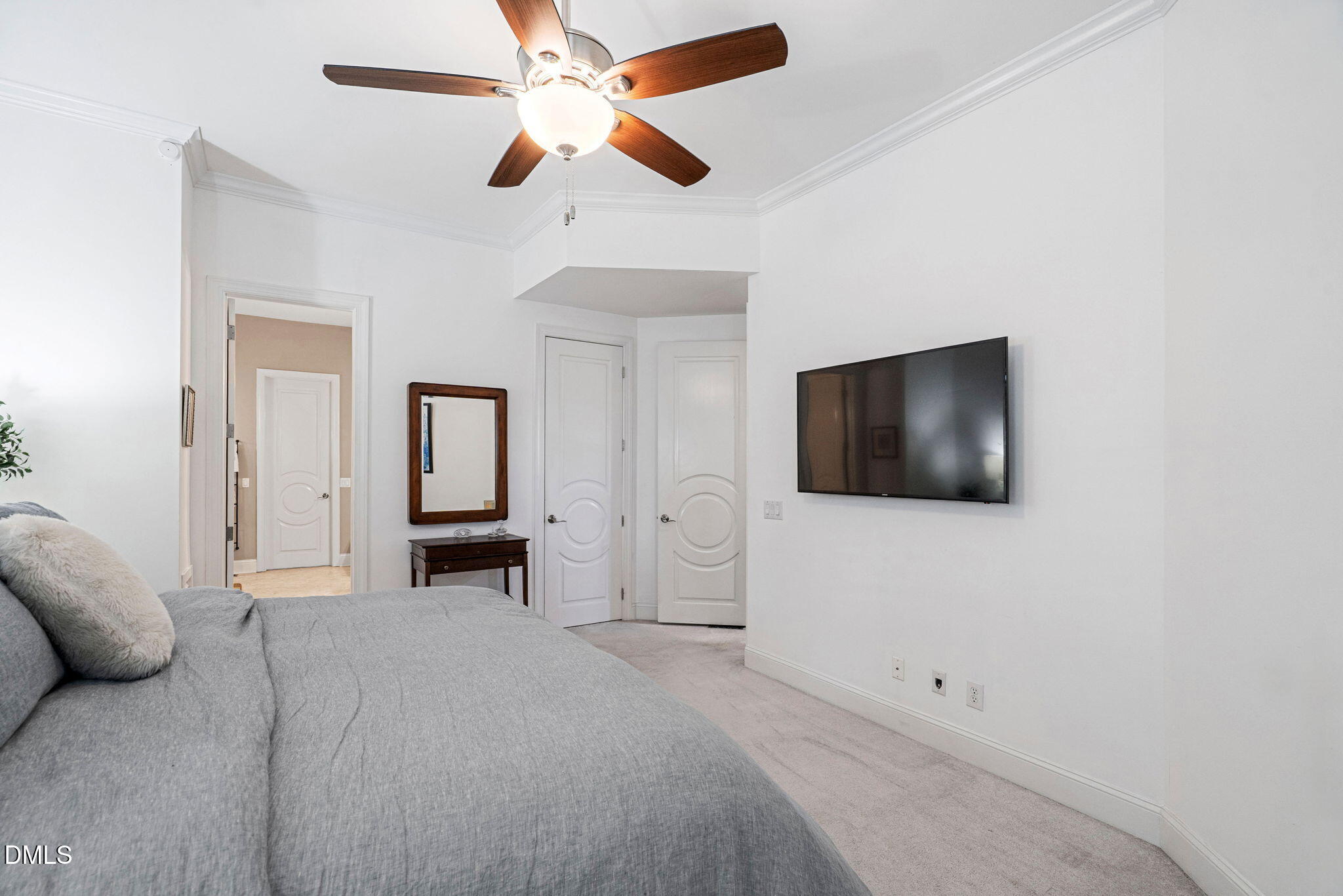 901 Crabtree Crossing Parkway