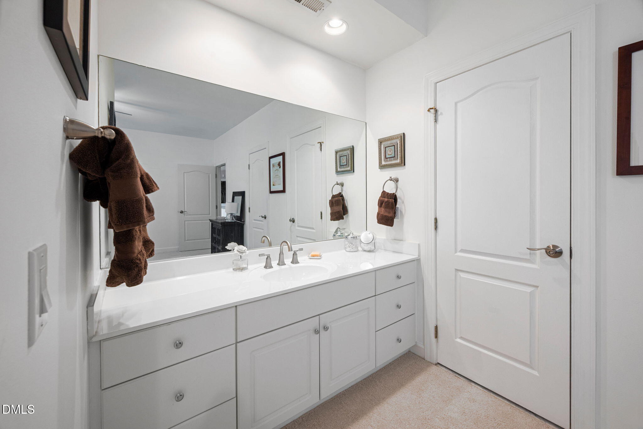 901 Crabtree Crossing Parkway