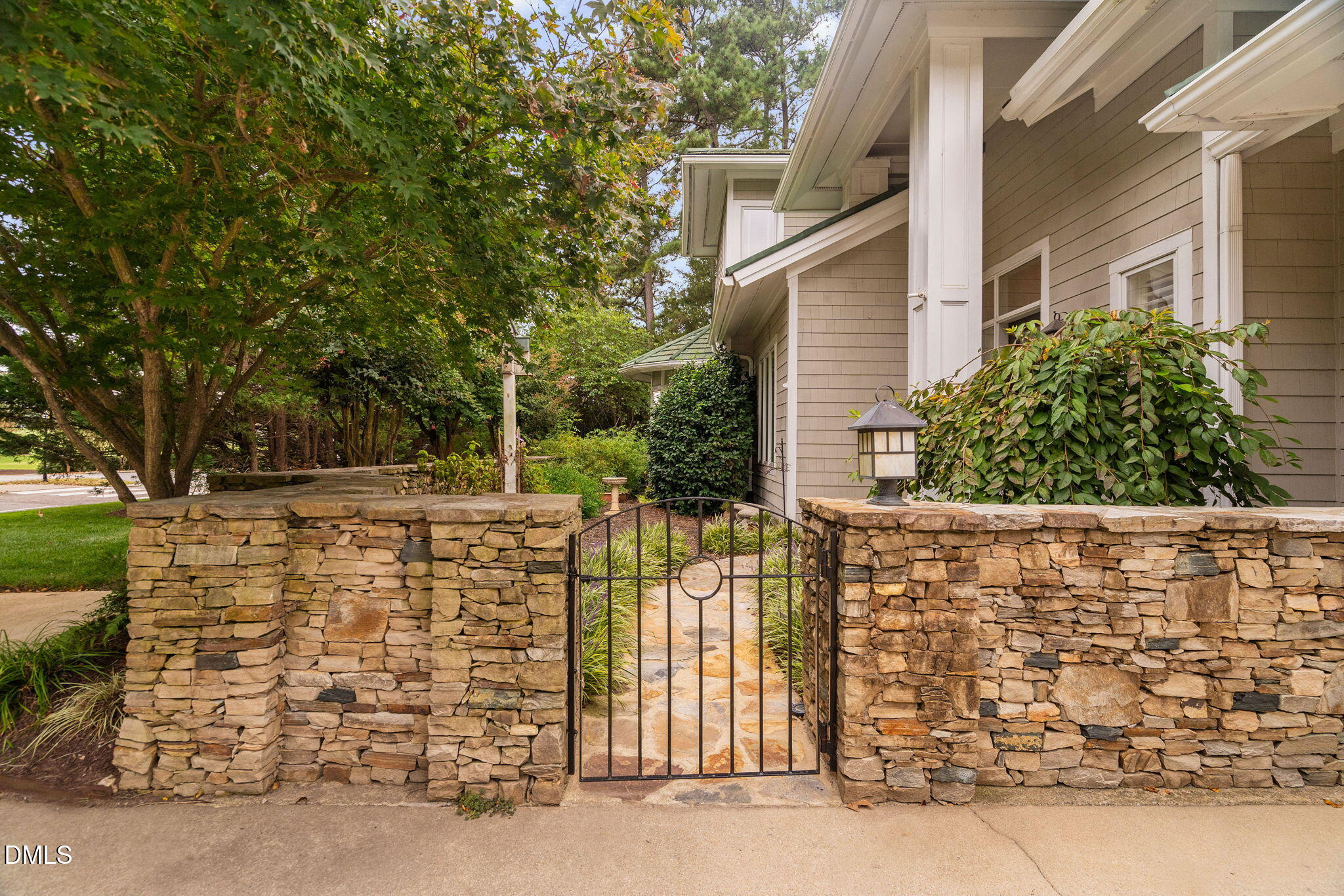 901 Crabtree Crossing Parkway