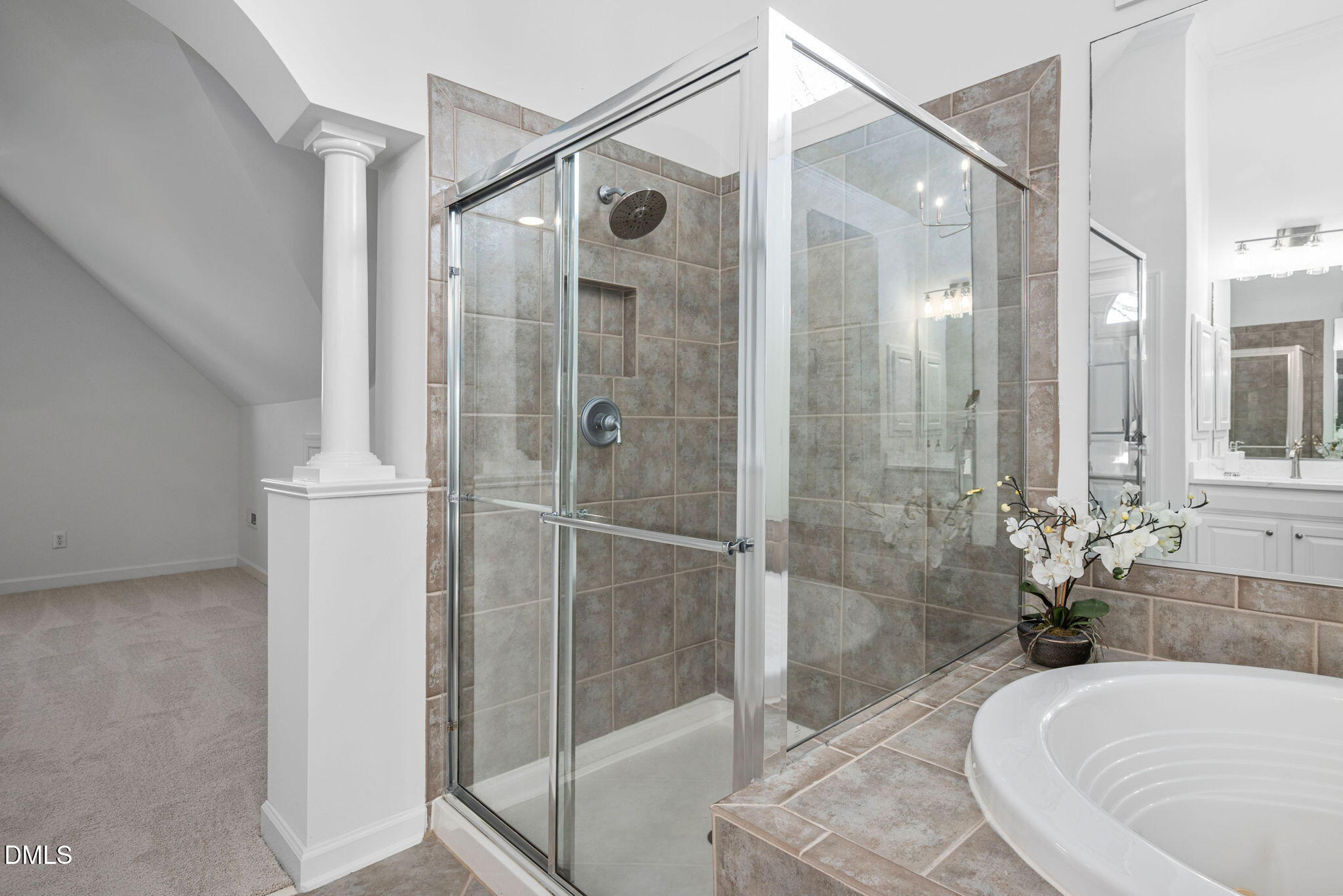 214 Lantern Ridge Lane