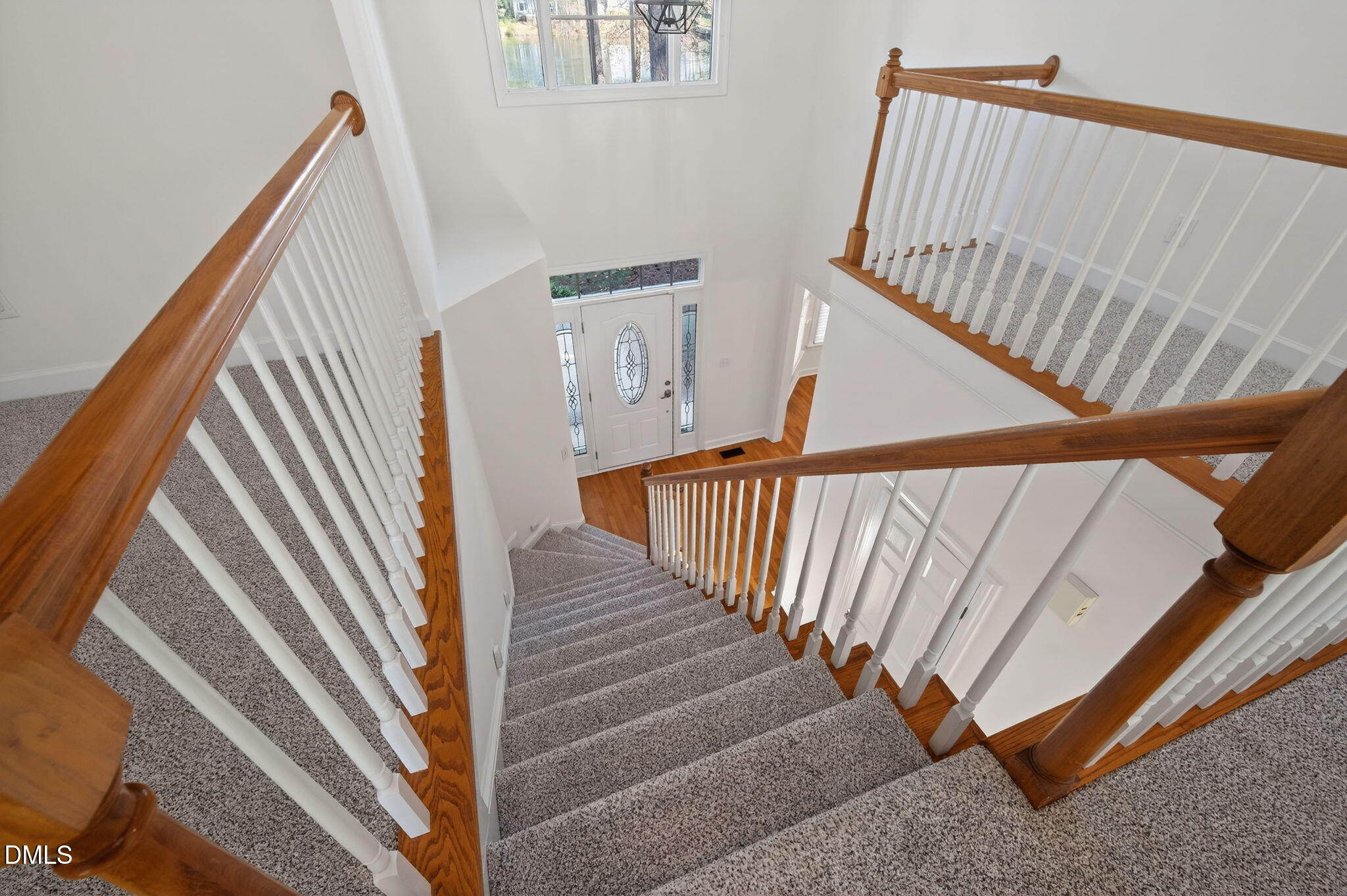 402 Lippershey Court