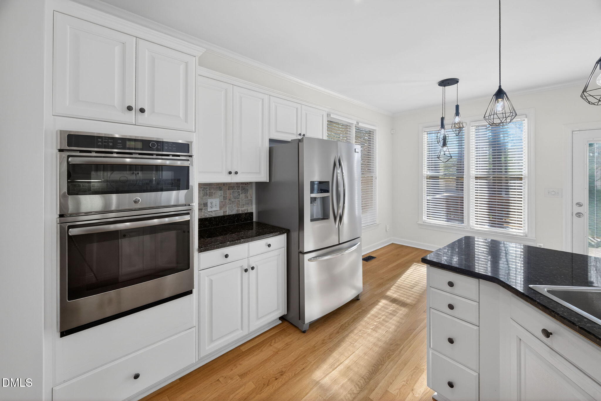 402 Lippershey Court