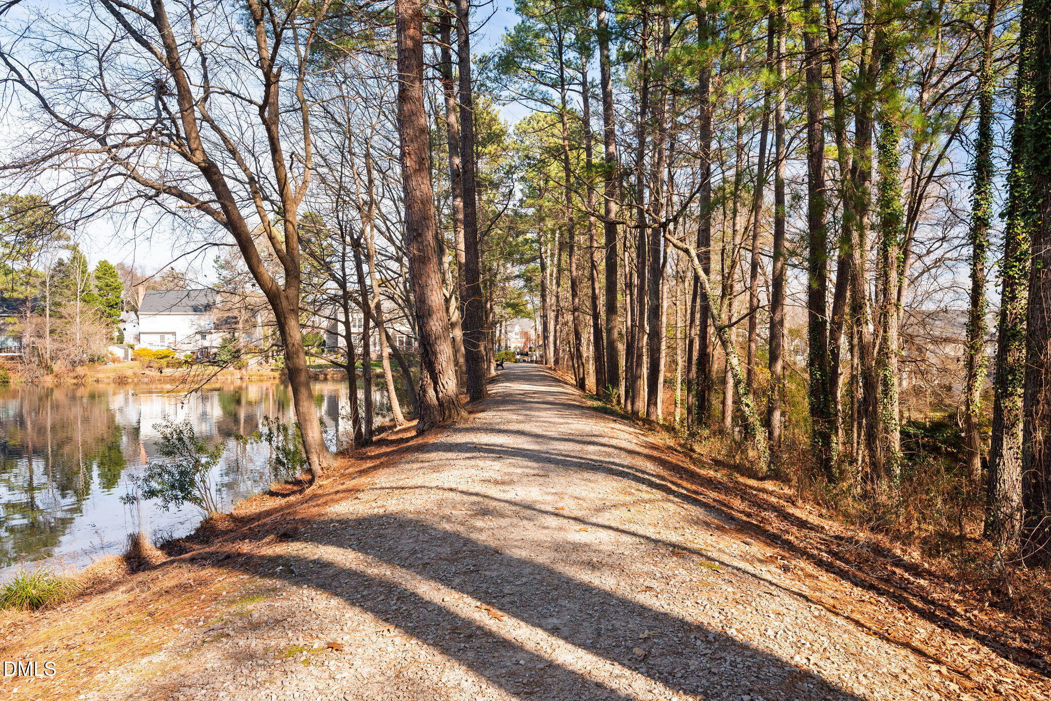 402 Lippershey Court