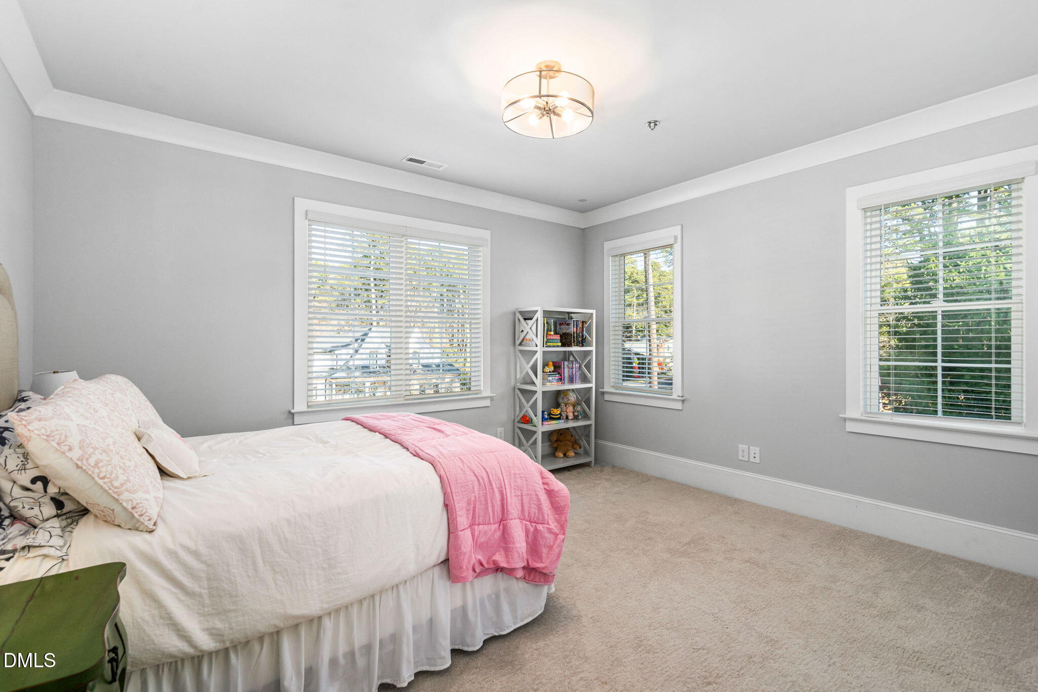 3417 Edgemont Drive