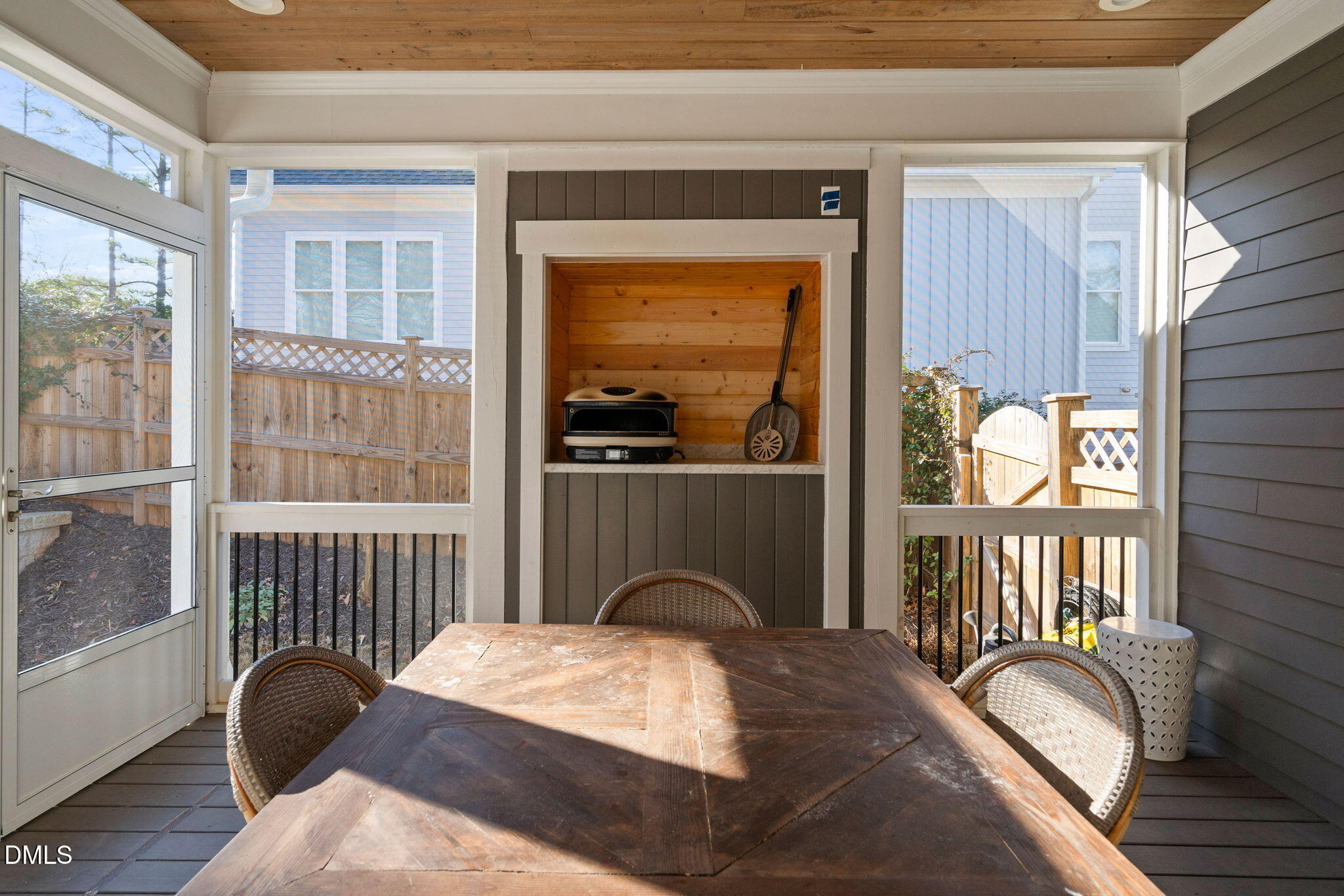 3417 Edgemont Drive