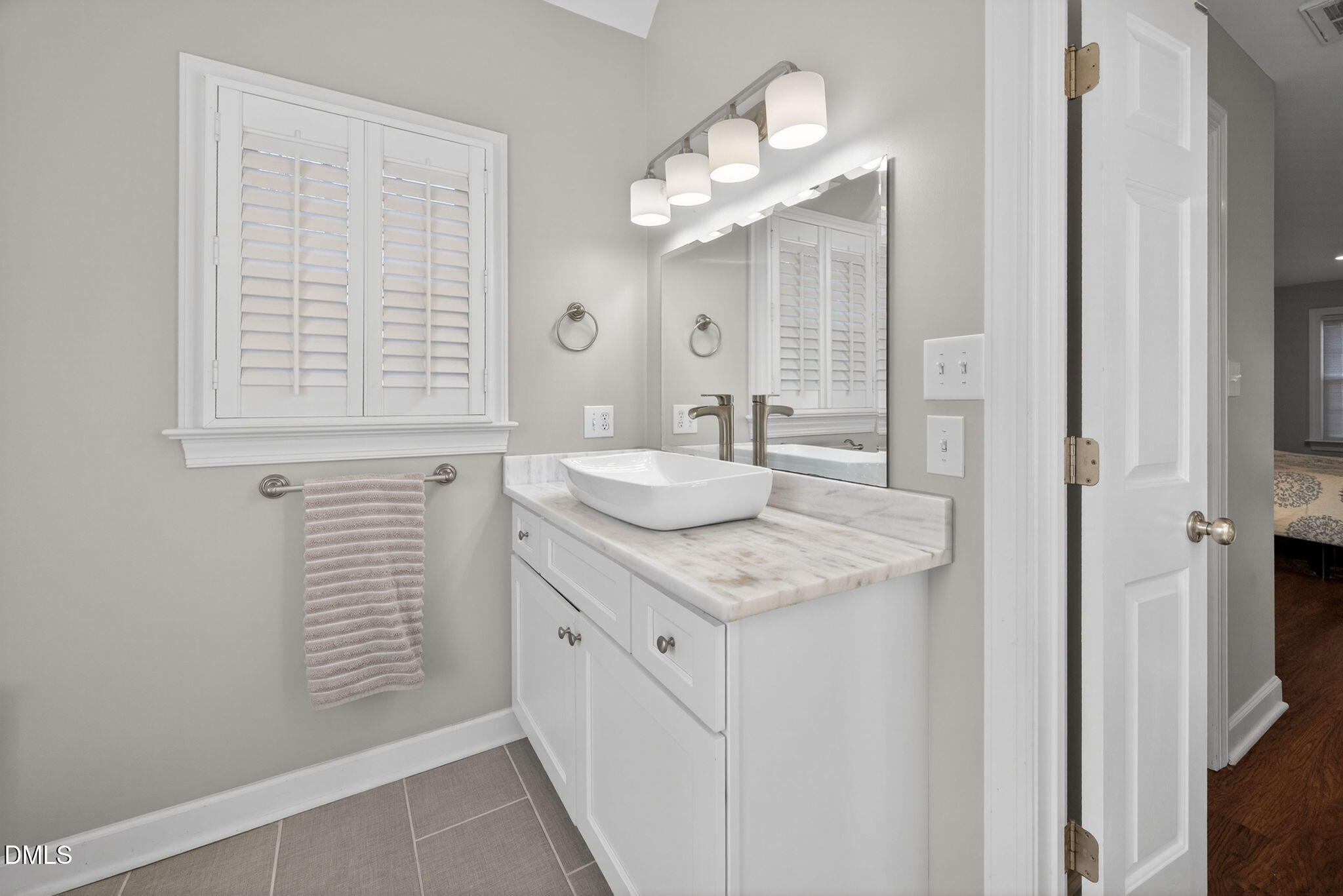 306 Creek Park Drive