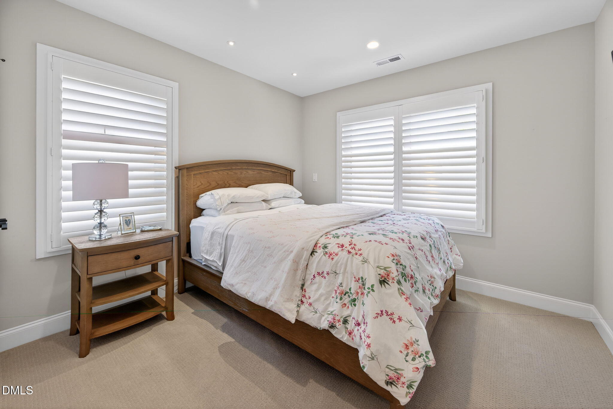 739 Crabtree Crossing