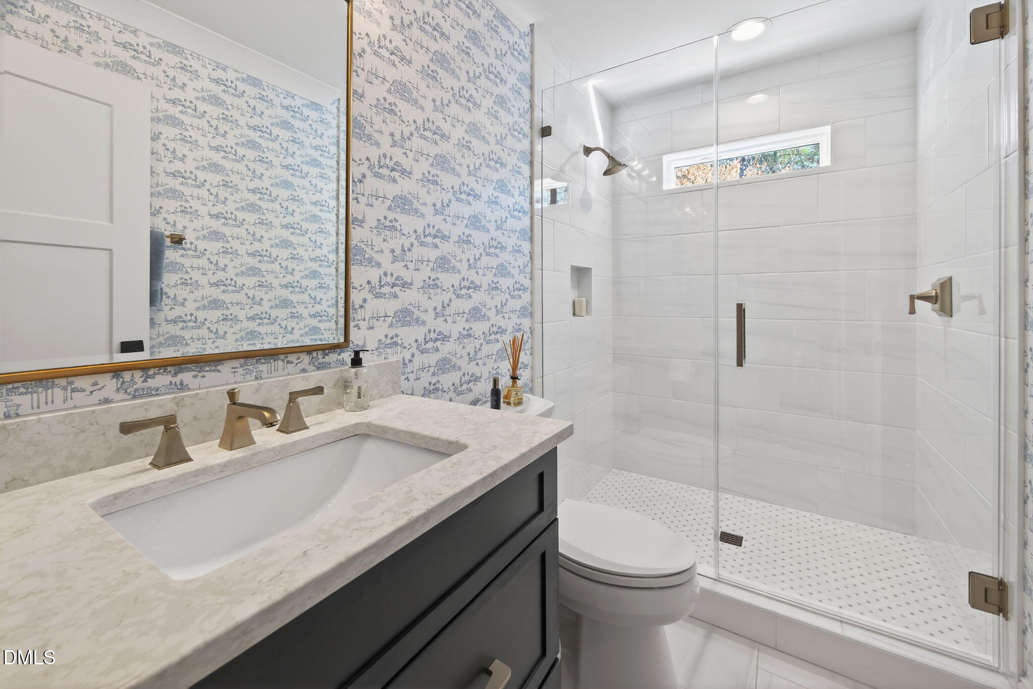 739 Crabtree Crossing