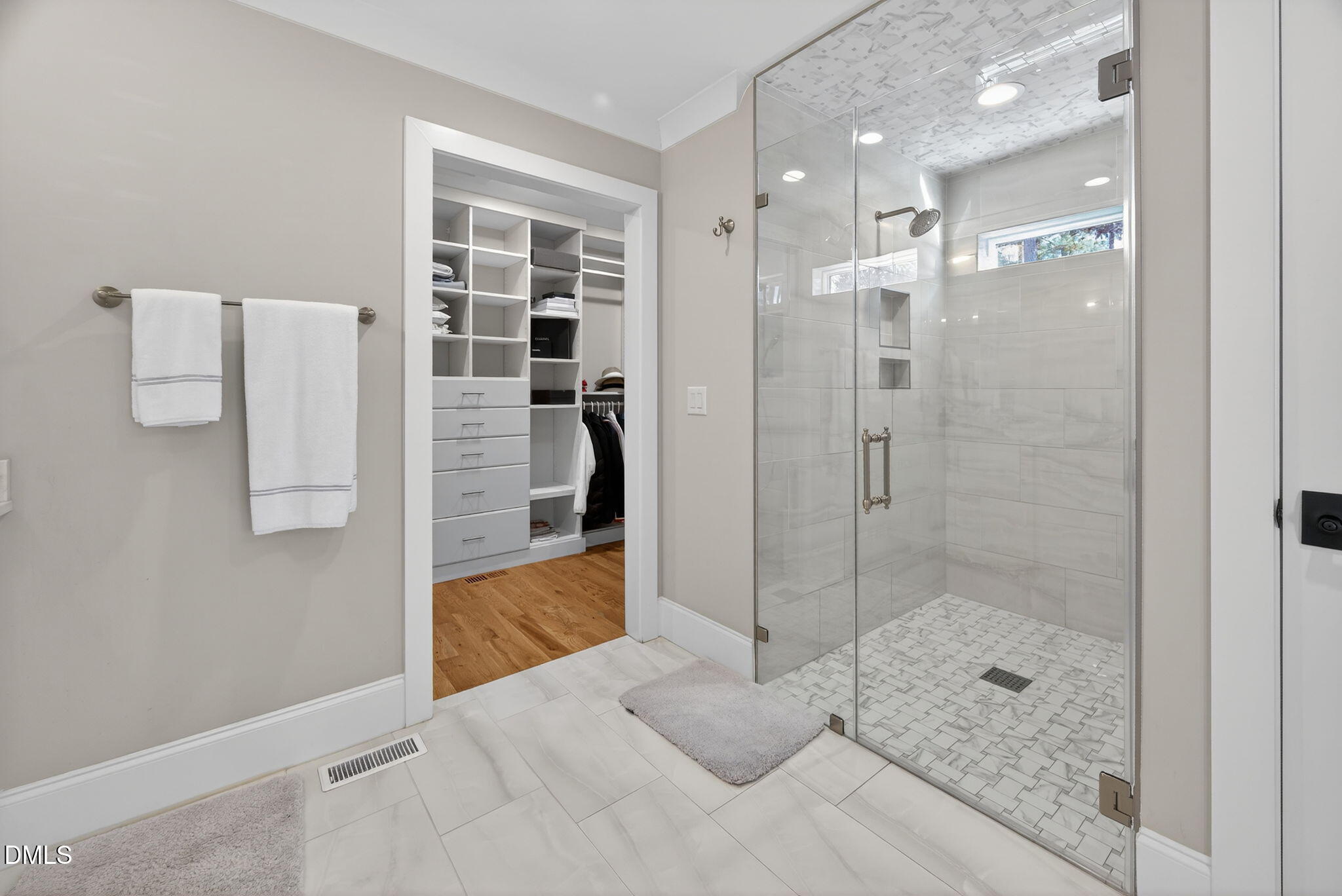 739 Crabtree Crossing