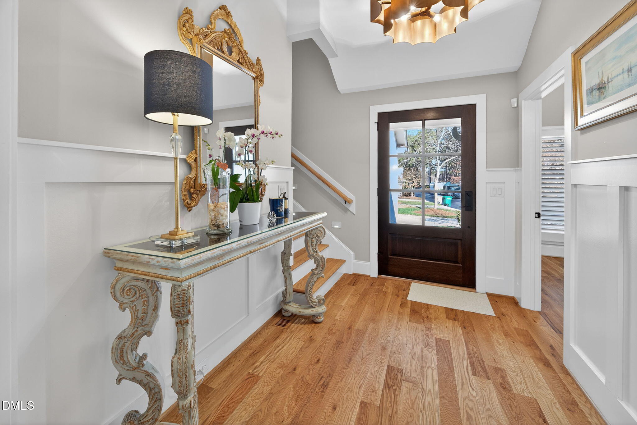 739 Crabtree Crossing