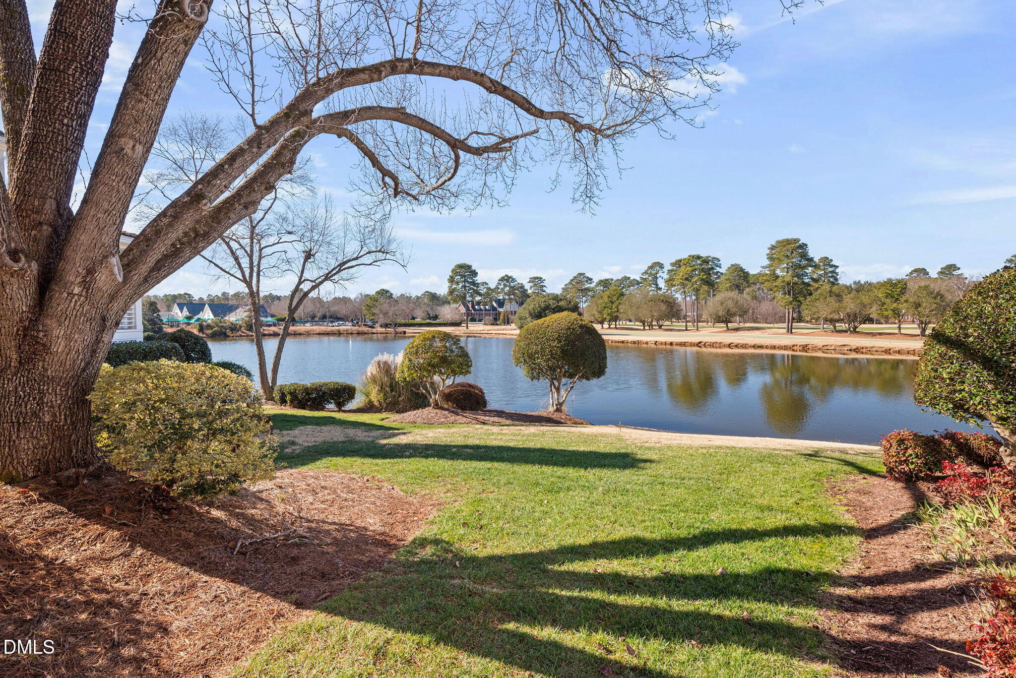 739 Crabtree Crossing