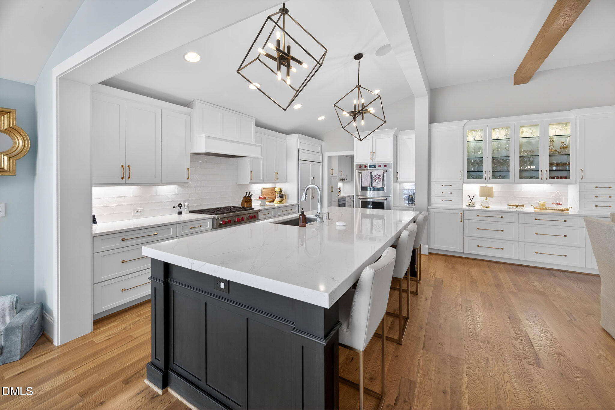 739 Crabtree Crossing