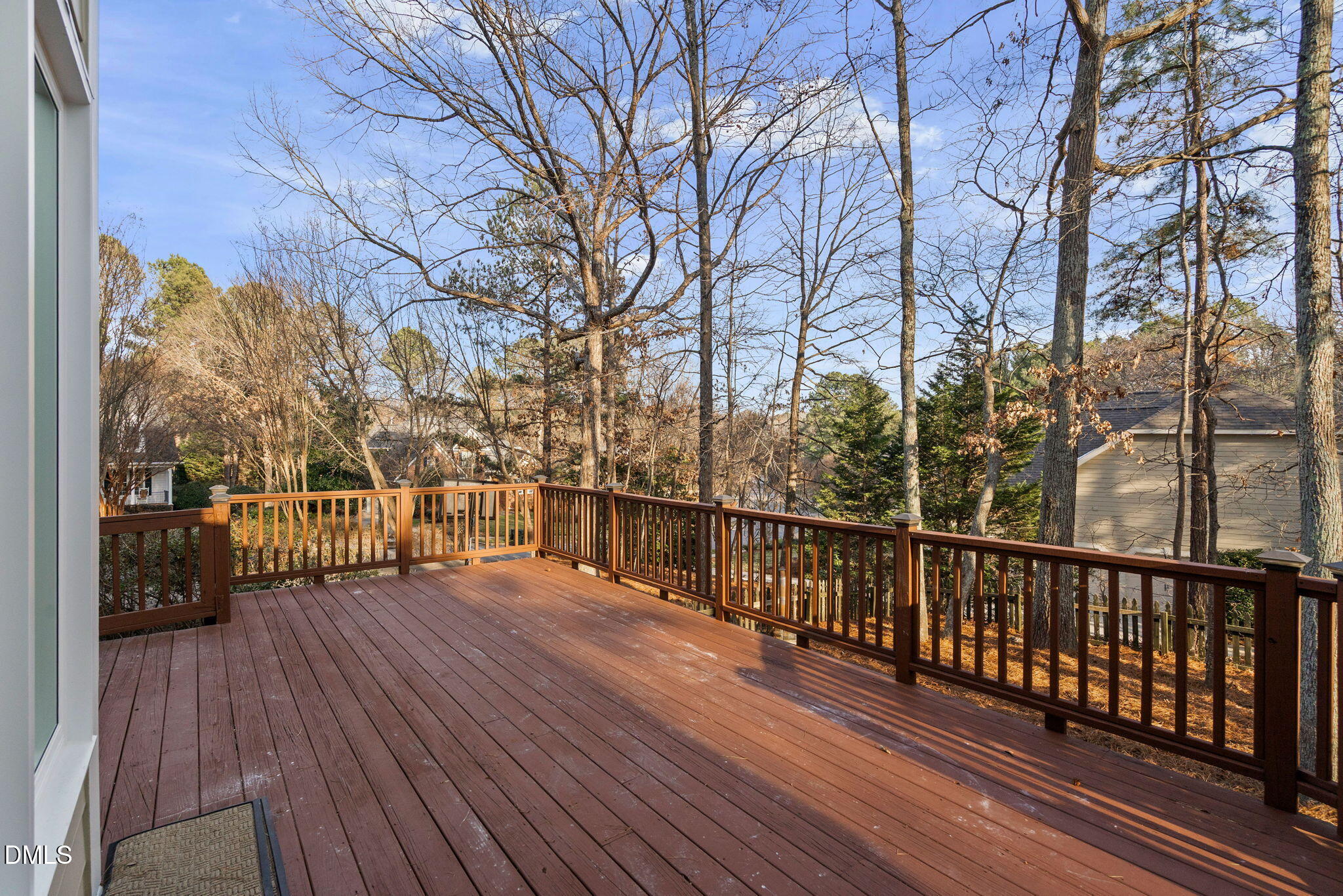 106 Circle On The Green Green