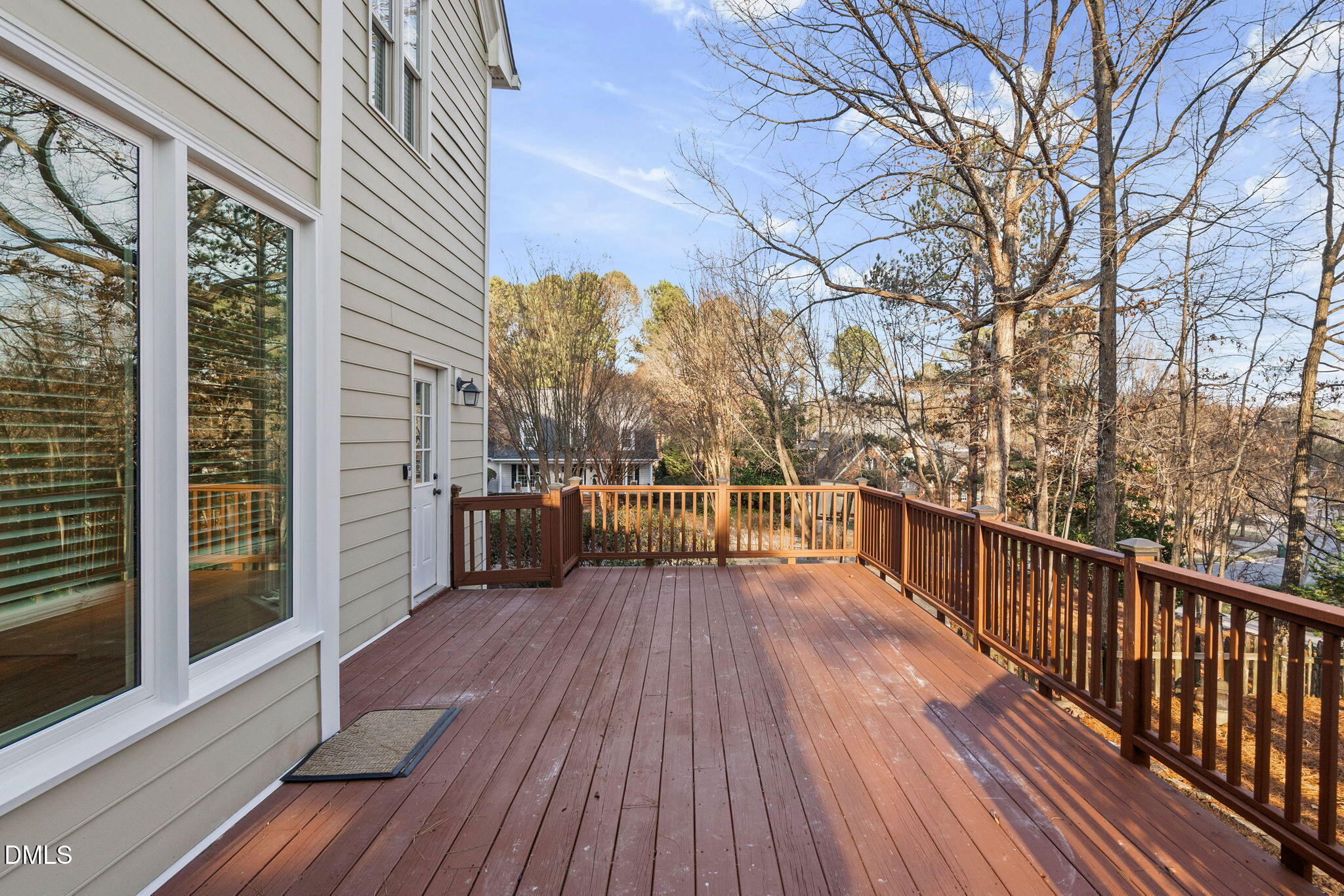 106 Circle On The Green Green