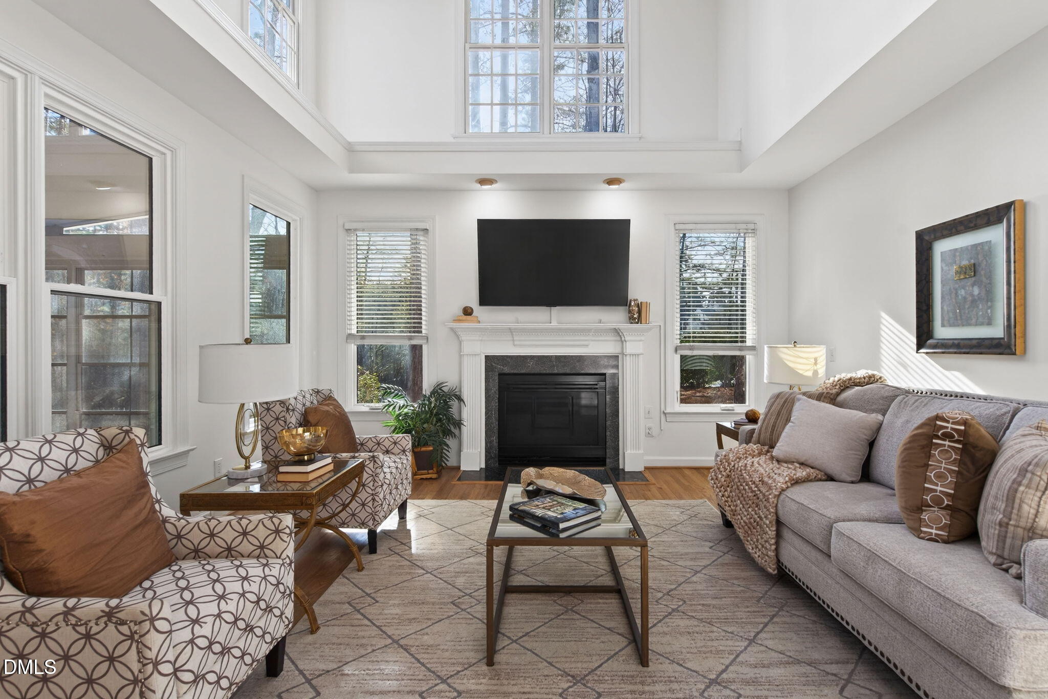 106 Circle On The Green Green