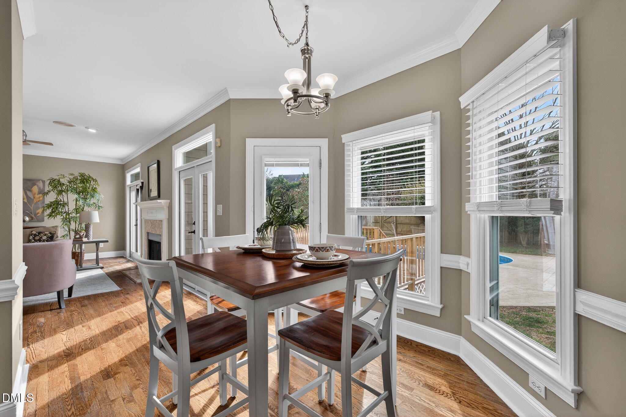 102 Travilah Oaks Lane