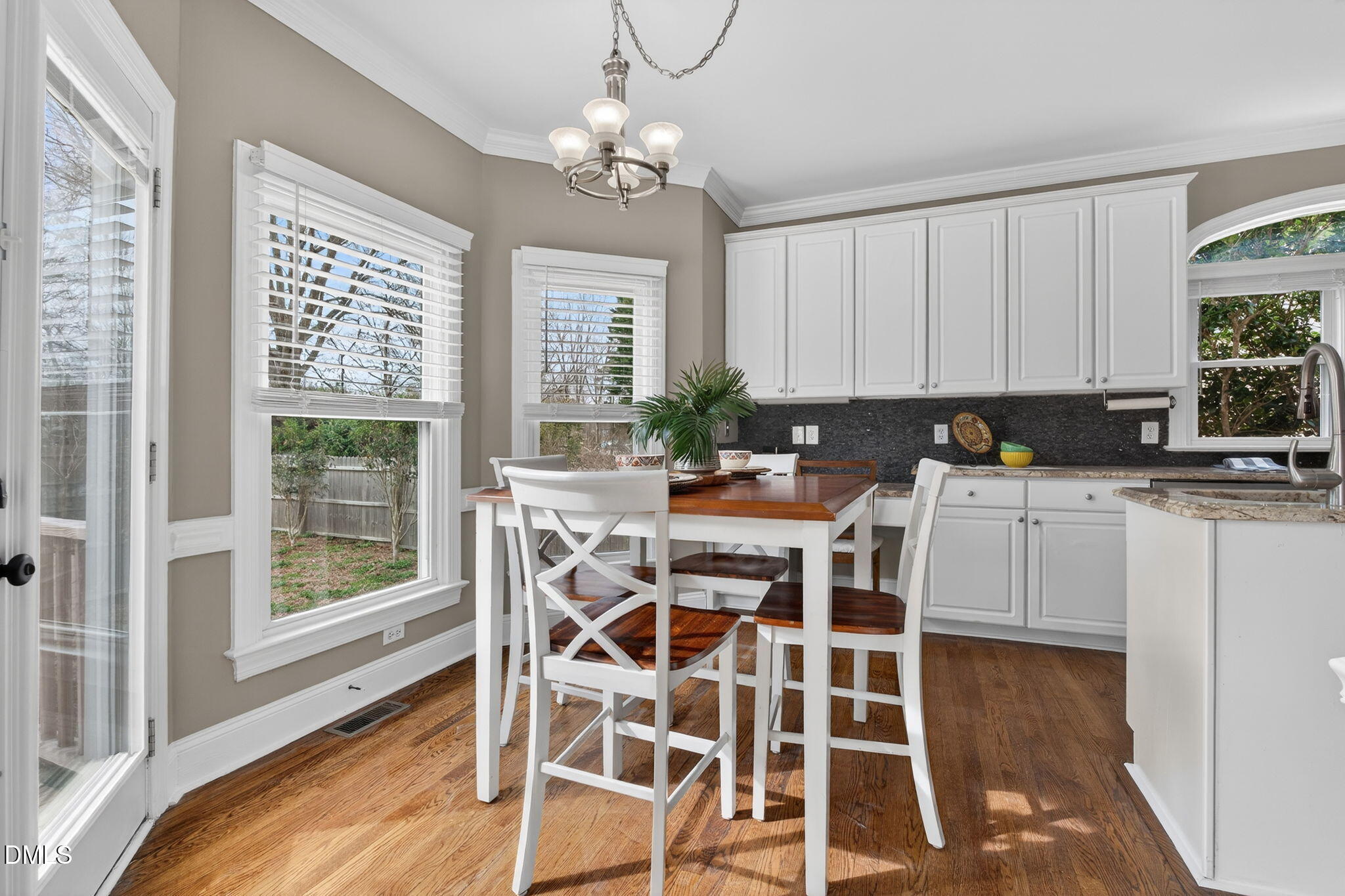 102 Travilah Oaks Lane