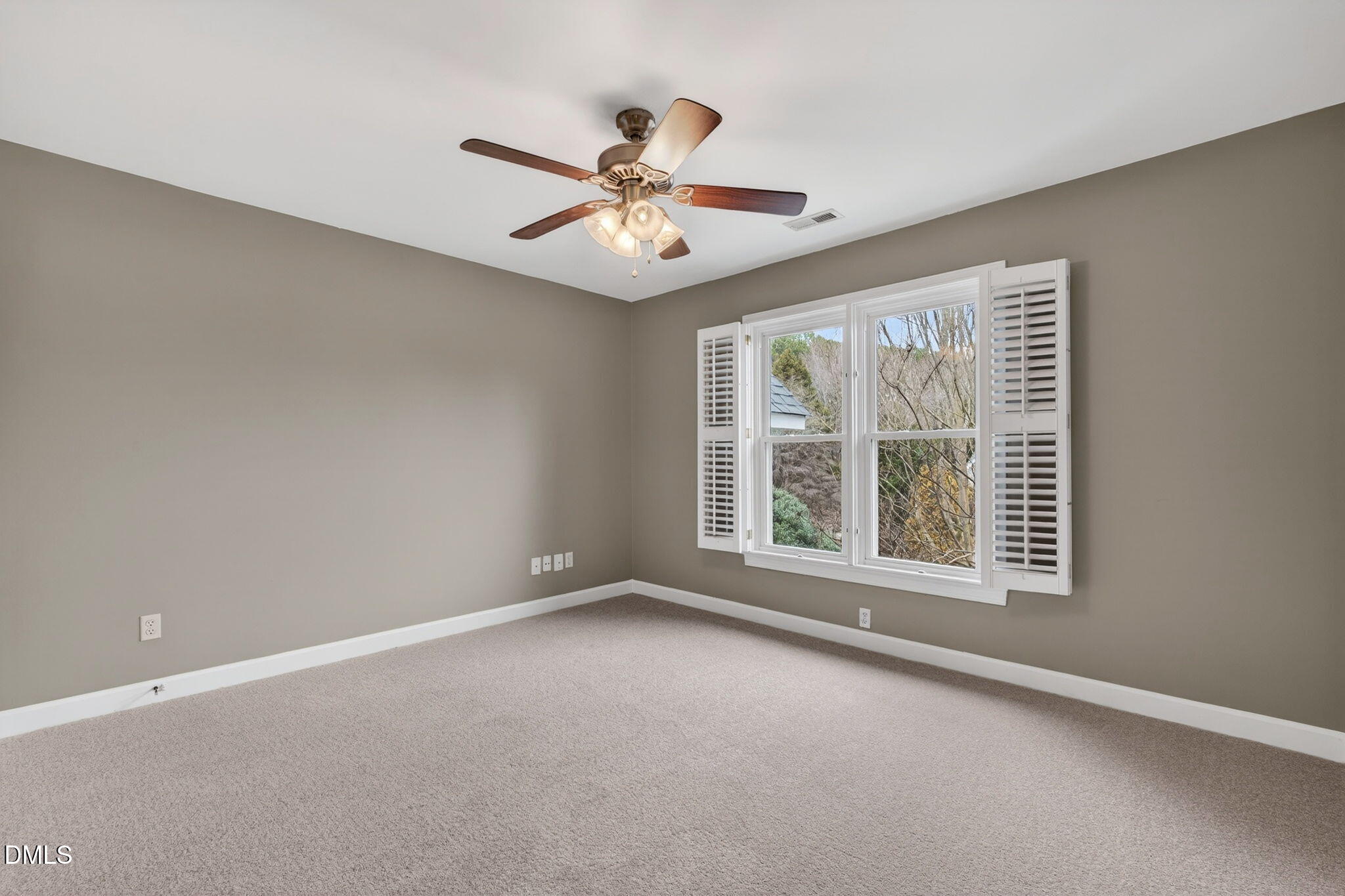 102 Travilah Oaks Lane