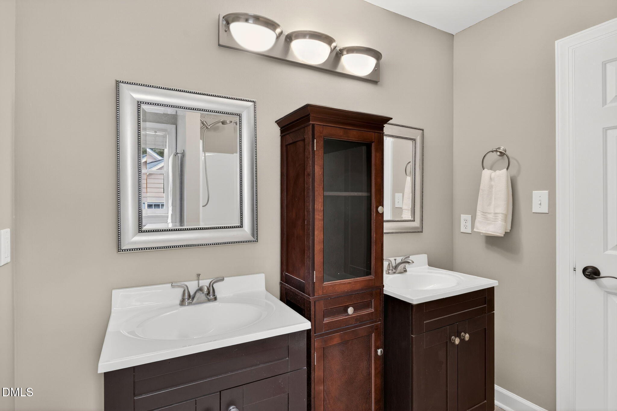 102 Travilah Oaks Lane