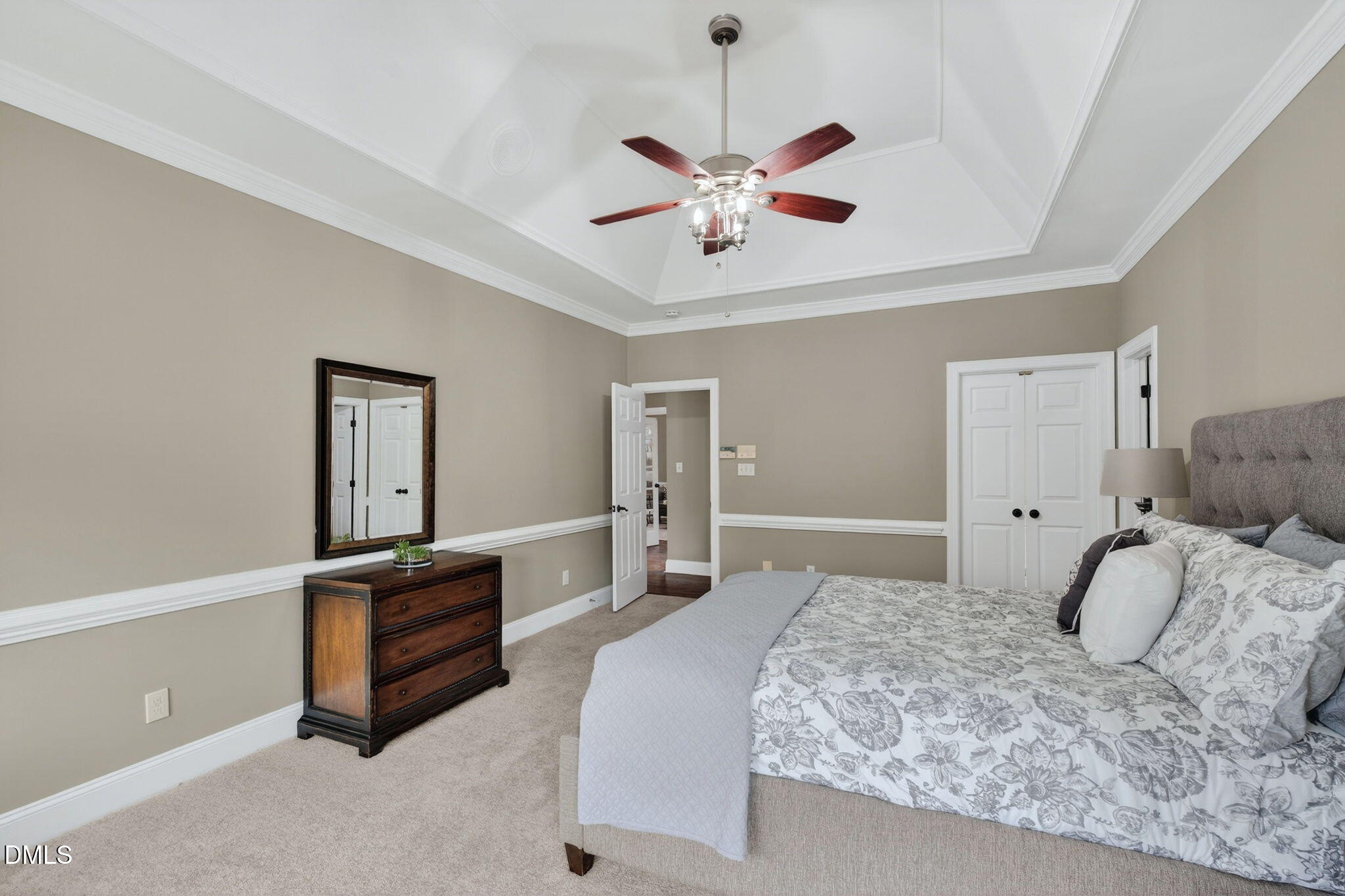 102 Travilah Oaks Lane