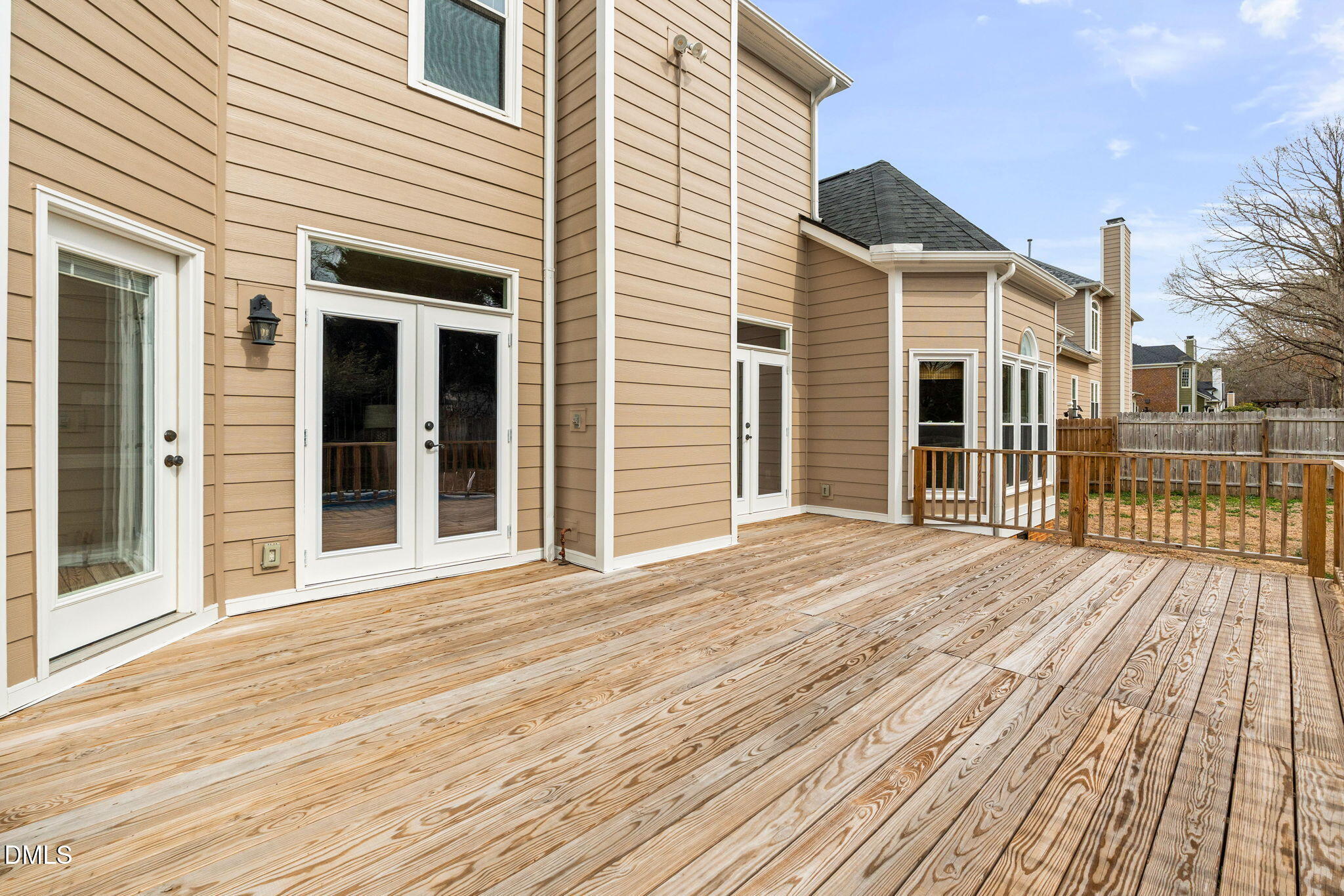 102 Travilah Oaks Lane