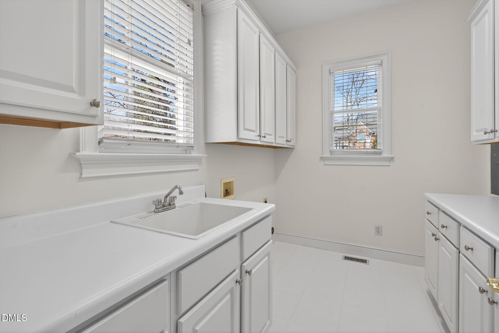 102 Trellingwood