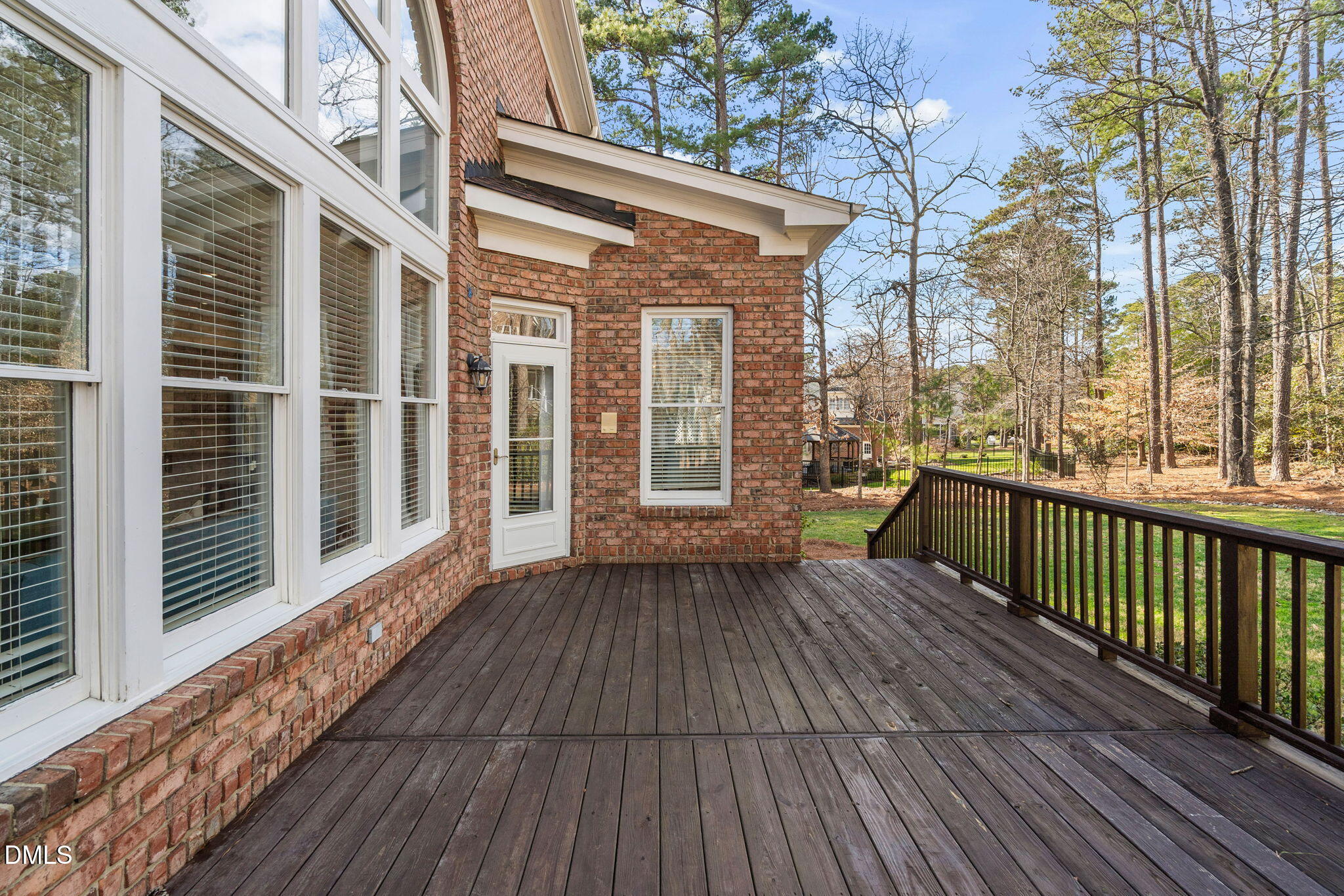102 Trellingwood