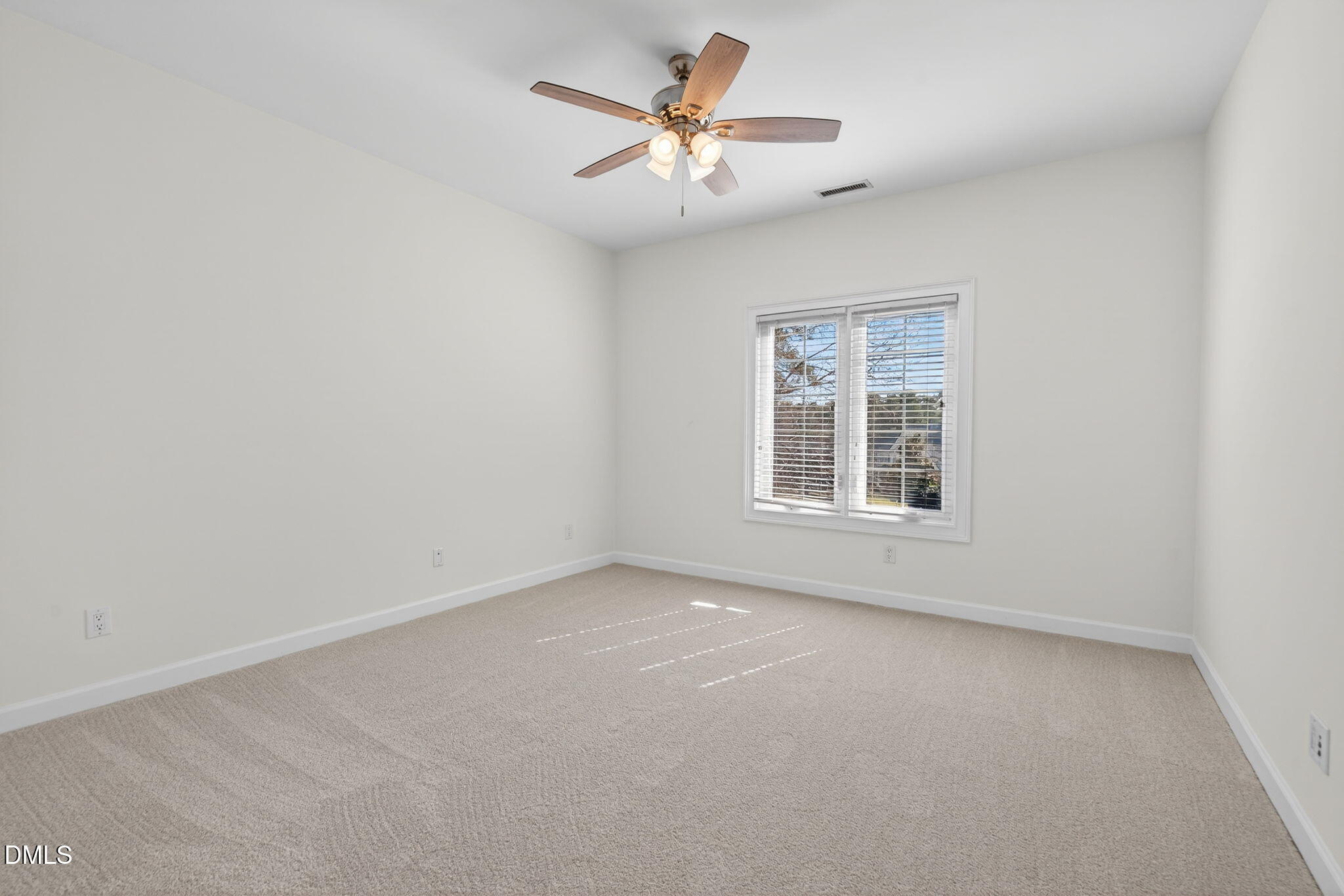 102 Trellingwood