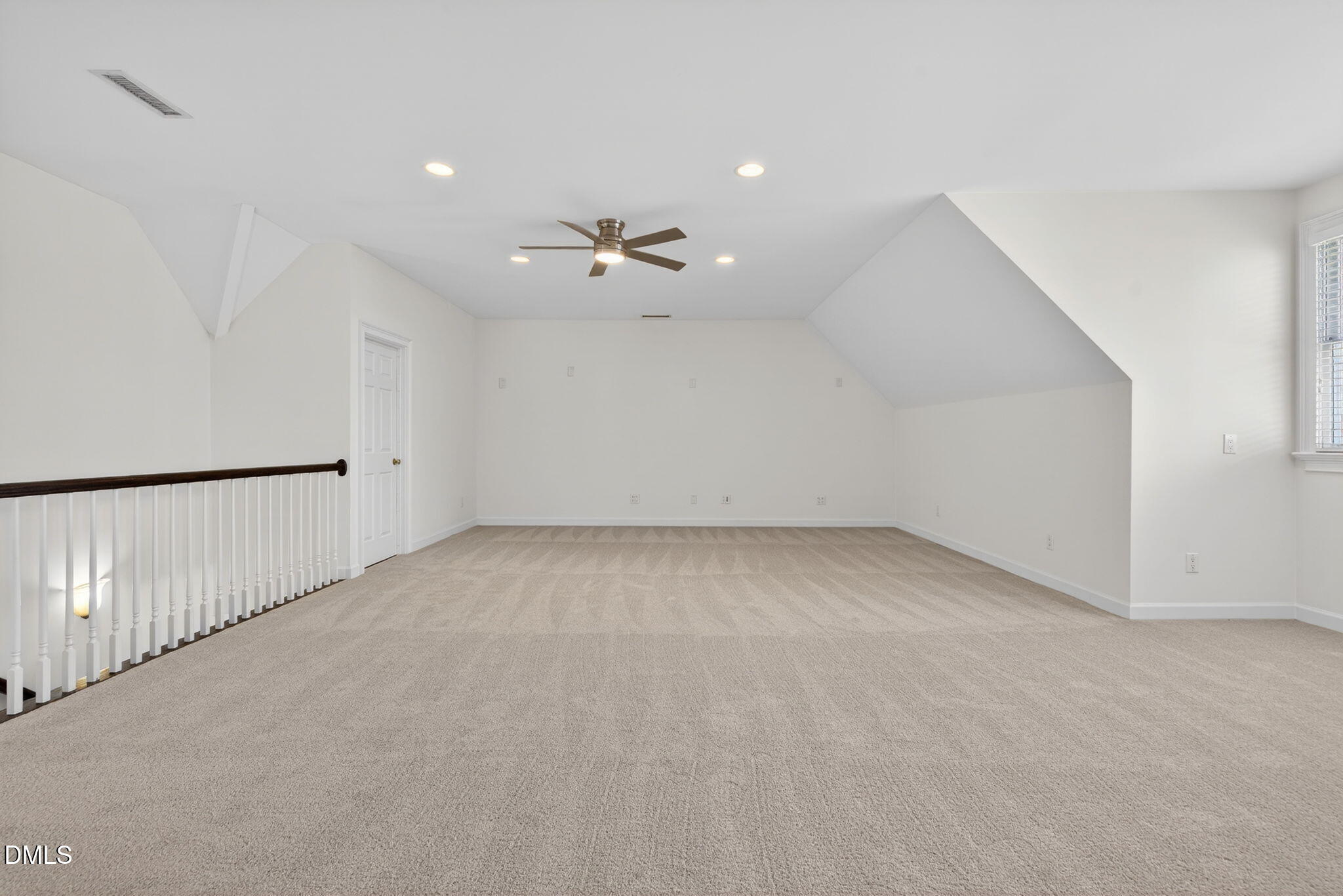 102 Trellingwood