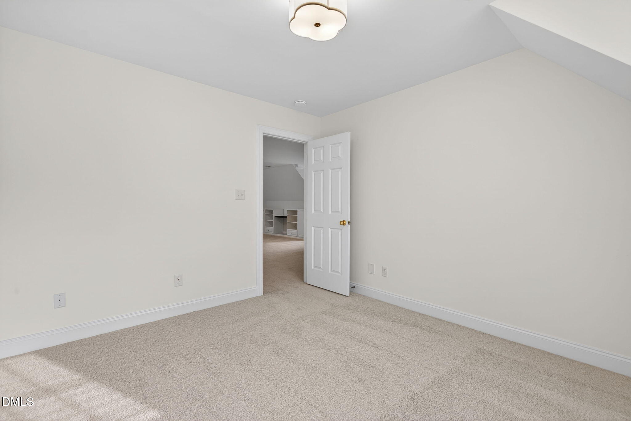 105 Seagrave Place
