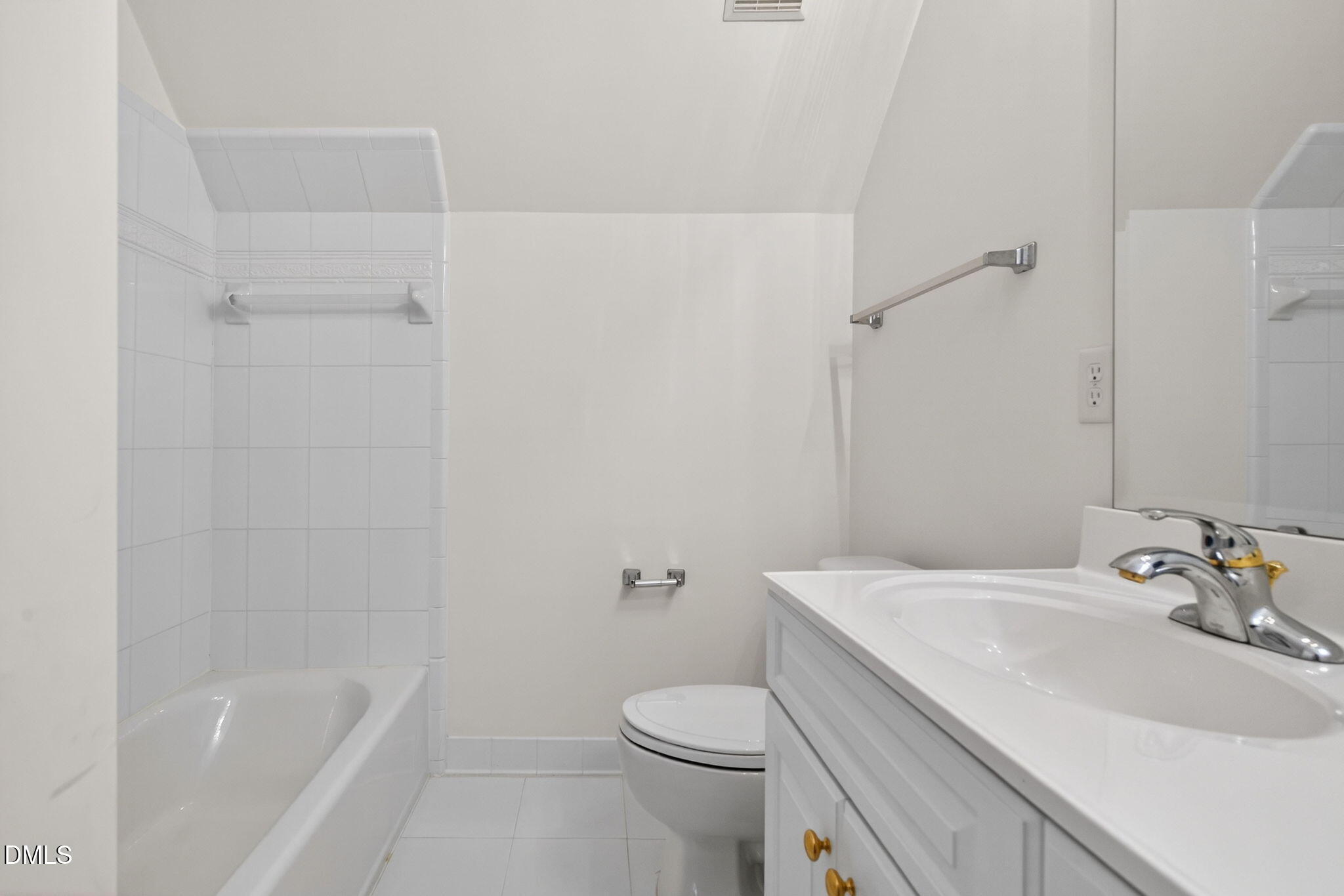 105 Seagrave Place