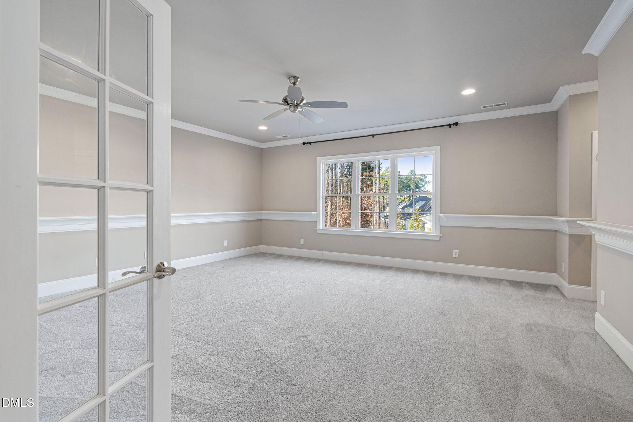 2414 Vetrina Way
