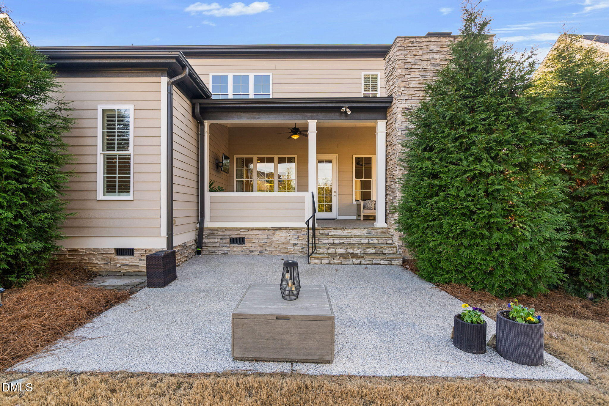 2414 Vetrina Way