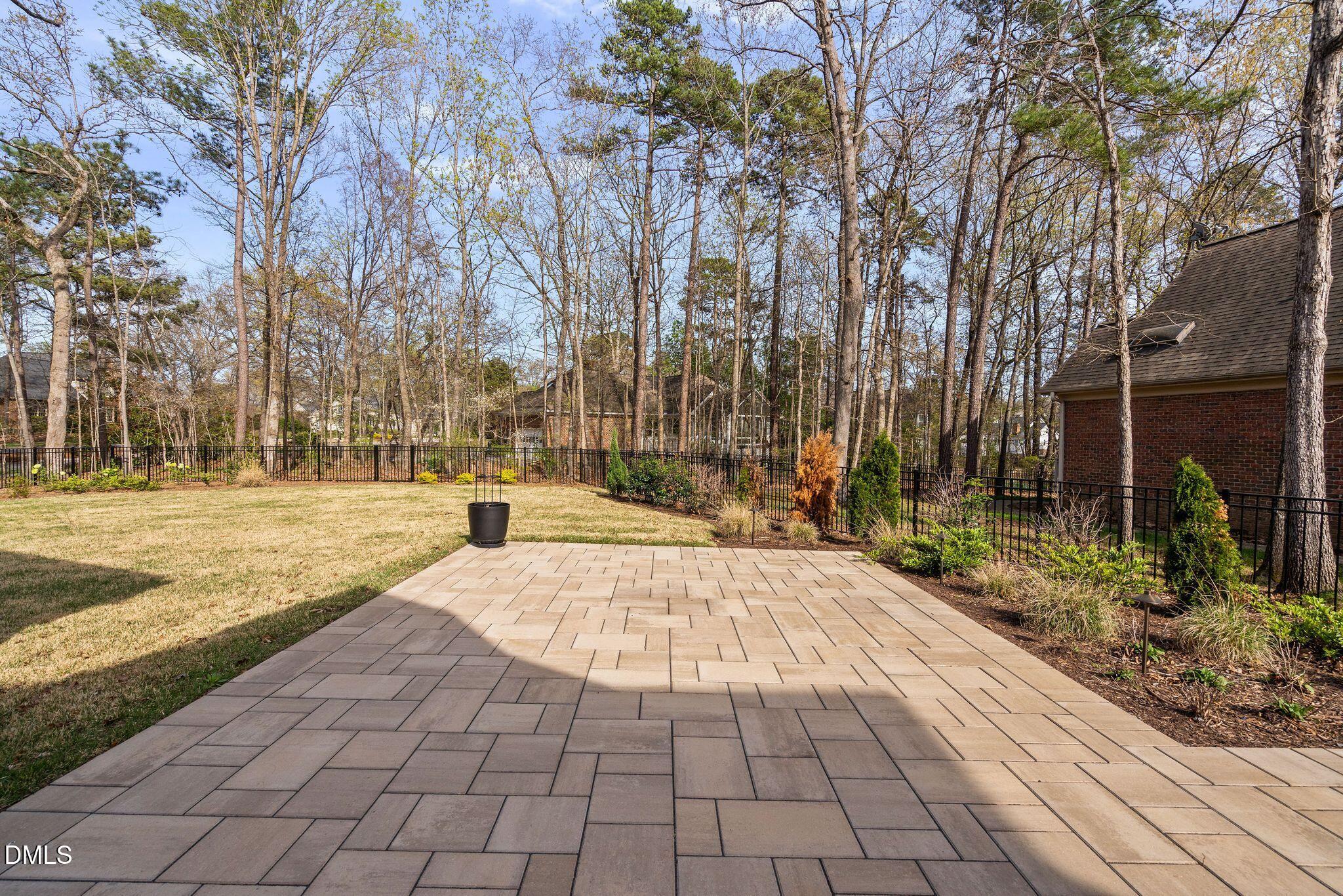 101 Flying Hills Circle
