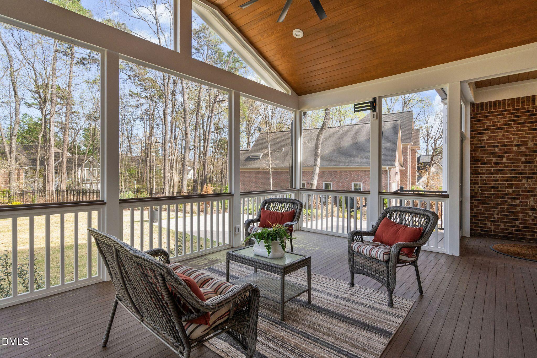 101 Flying Hills Circle