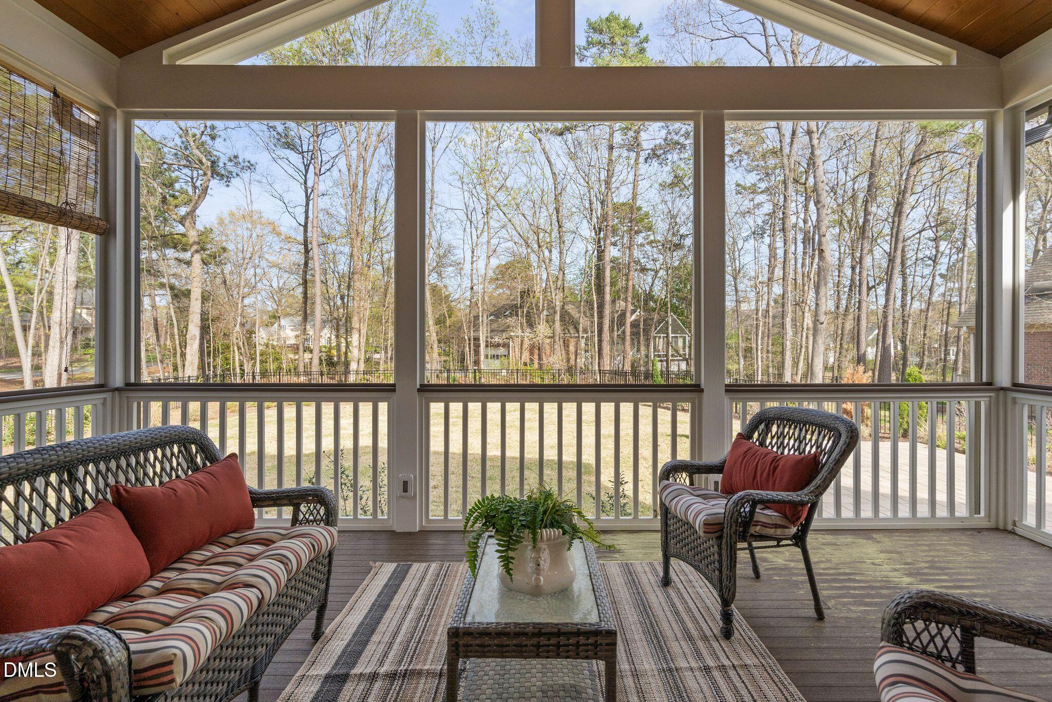 101 Flying Hills Circle