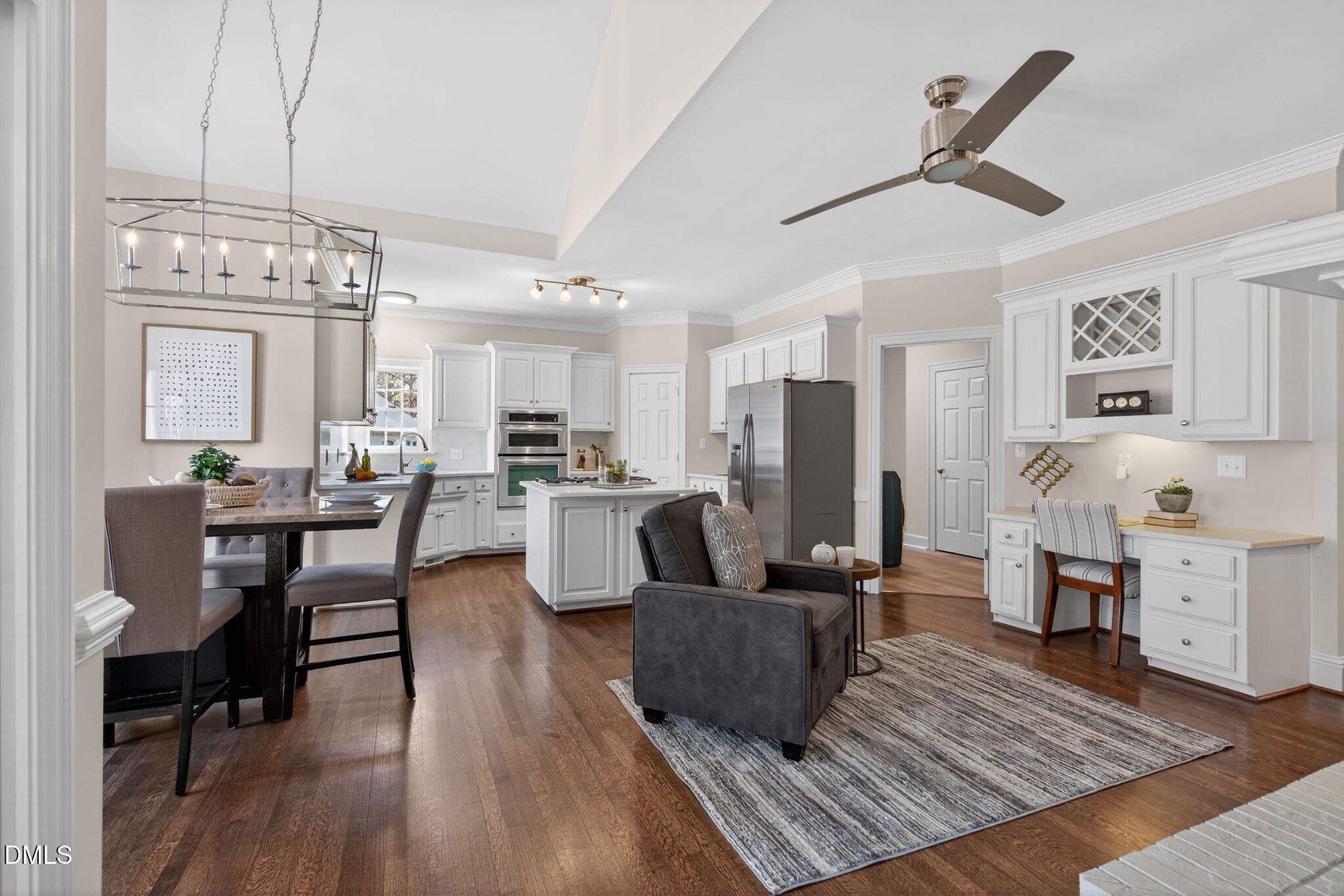 101 Flying Hills Circle